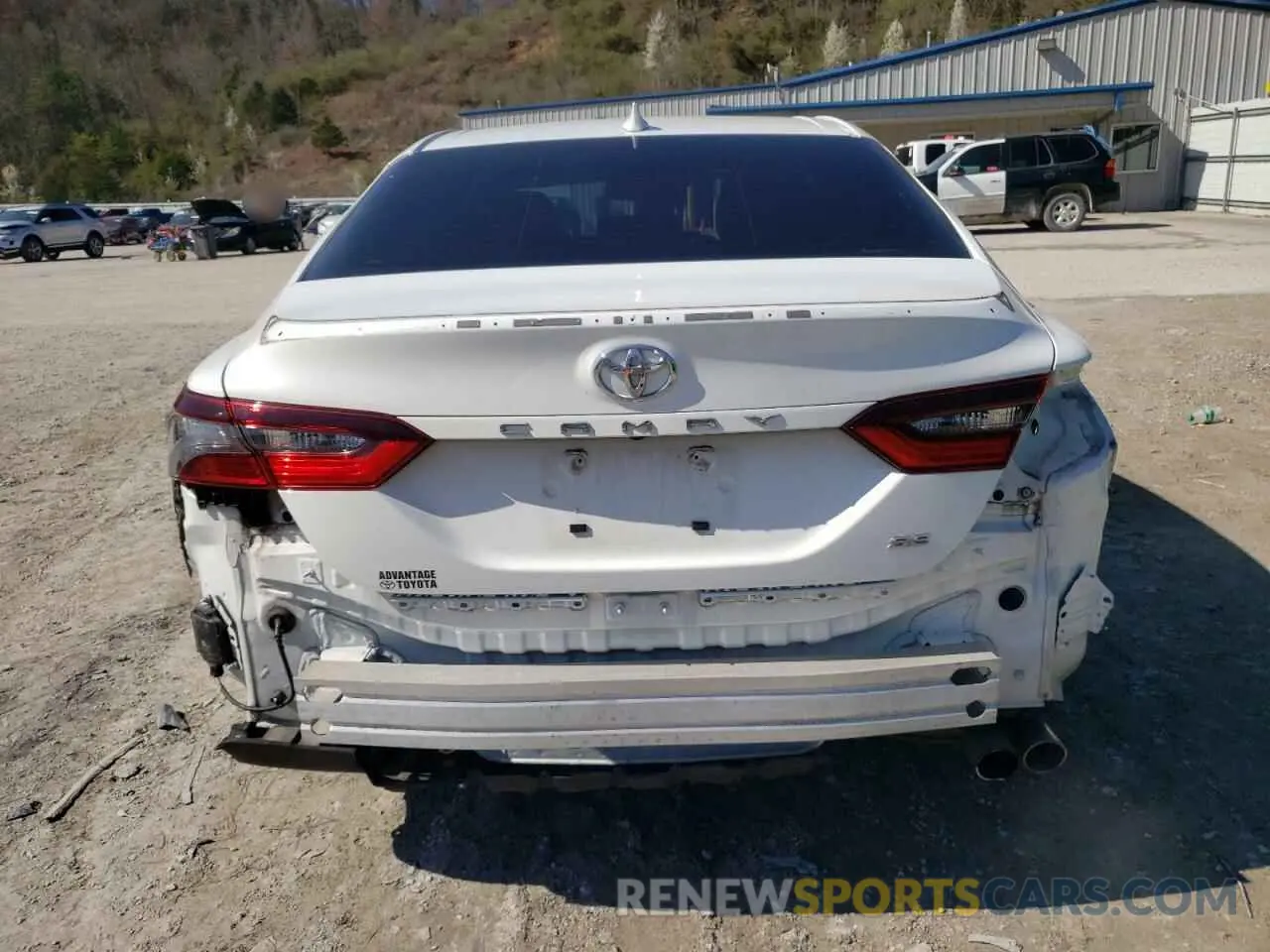 6 Photograph of a damaged car 4T1S11AK5NU046978 TOYOTA CAMRY 2022