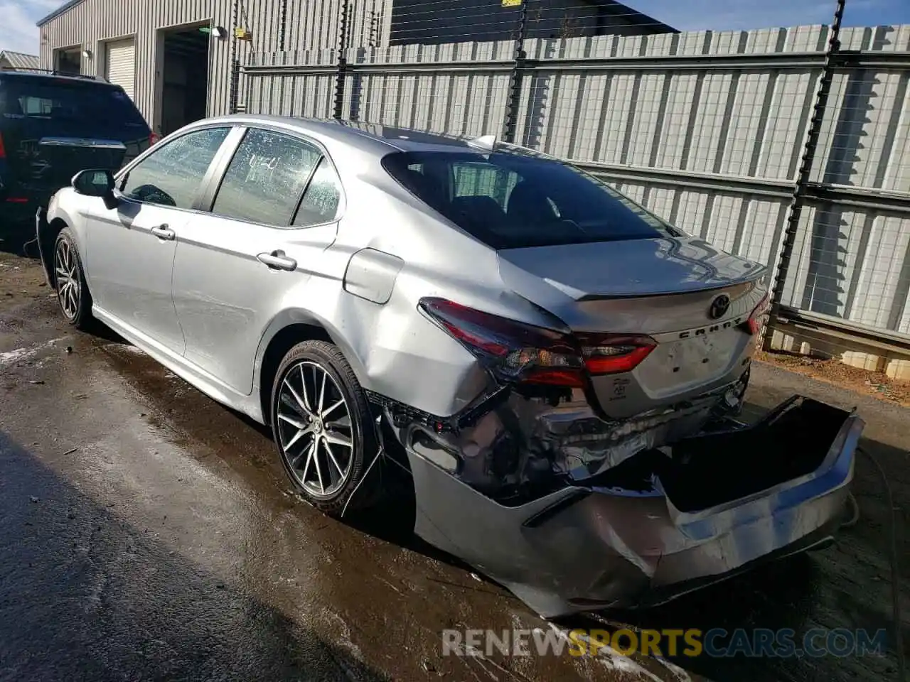 3 Photograph of a damaged car 4T1S11AK5NU047354 TOYOTA CAMRY 2022