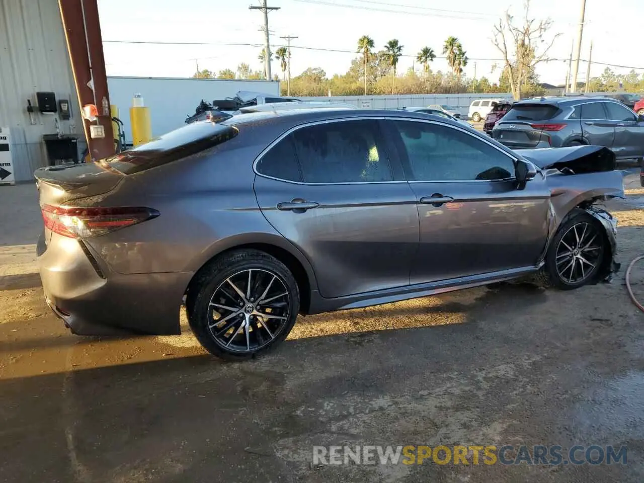 3 Photograph of a damaged car 4T1S11AK6NU049291 TOYOTA CAMRY 2022
