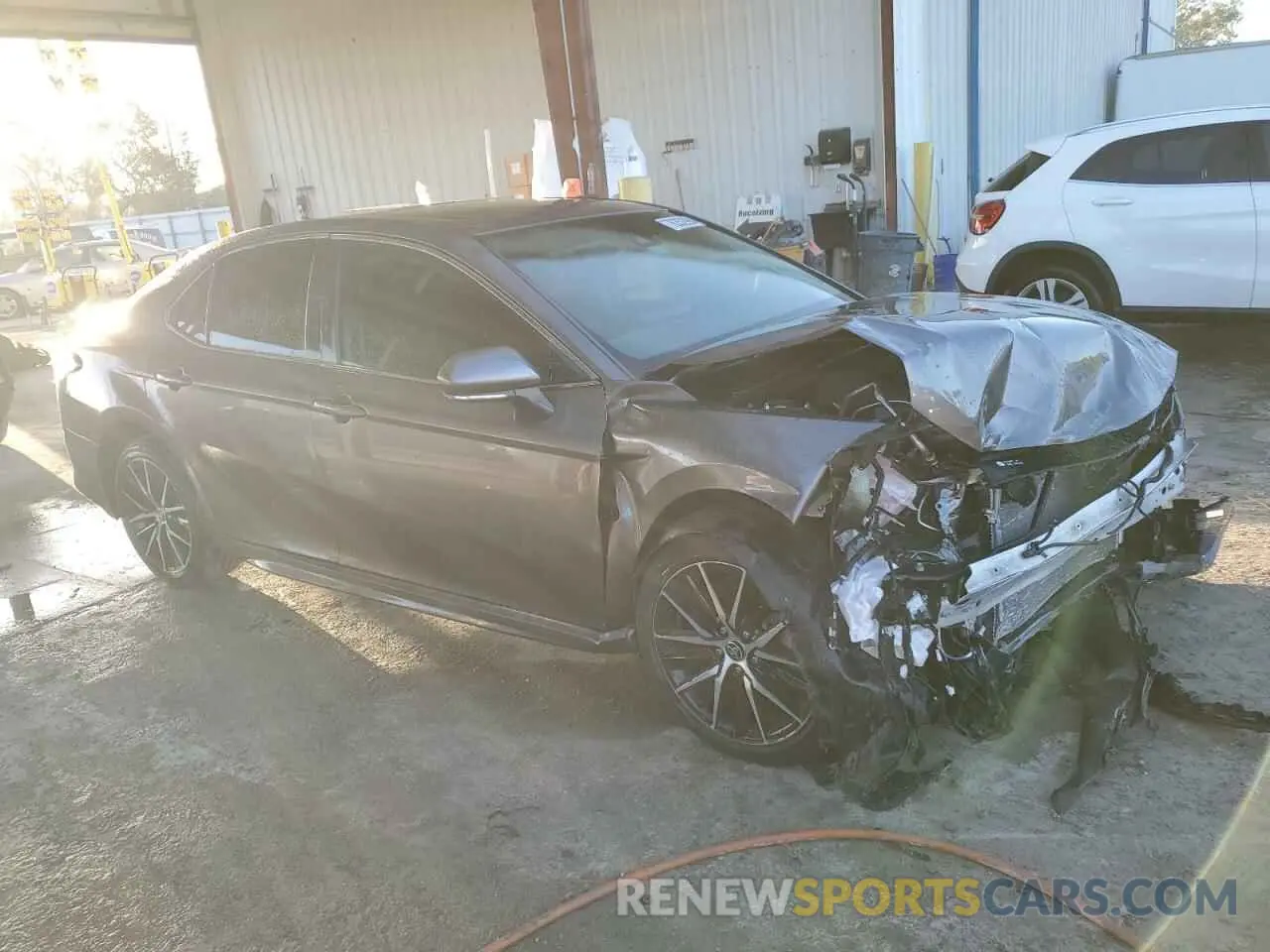 4 Photograph of a damaged car 4T1S11AK6NU049291 TOYOTA CAMRY 2022