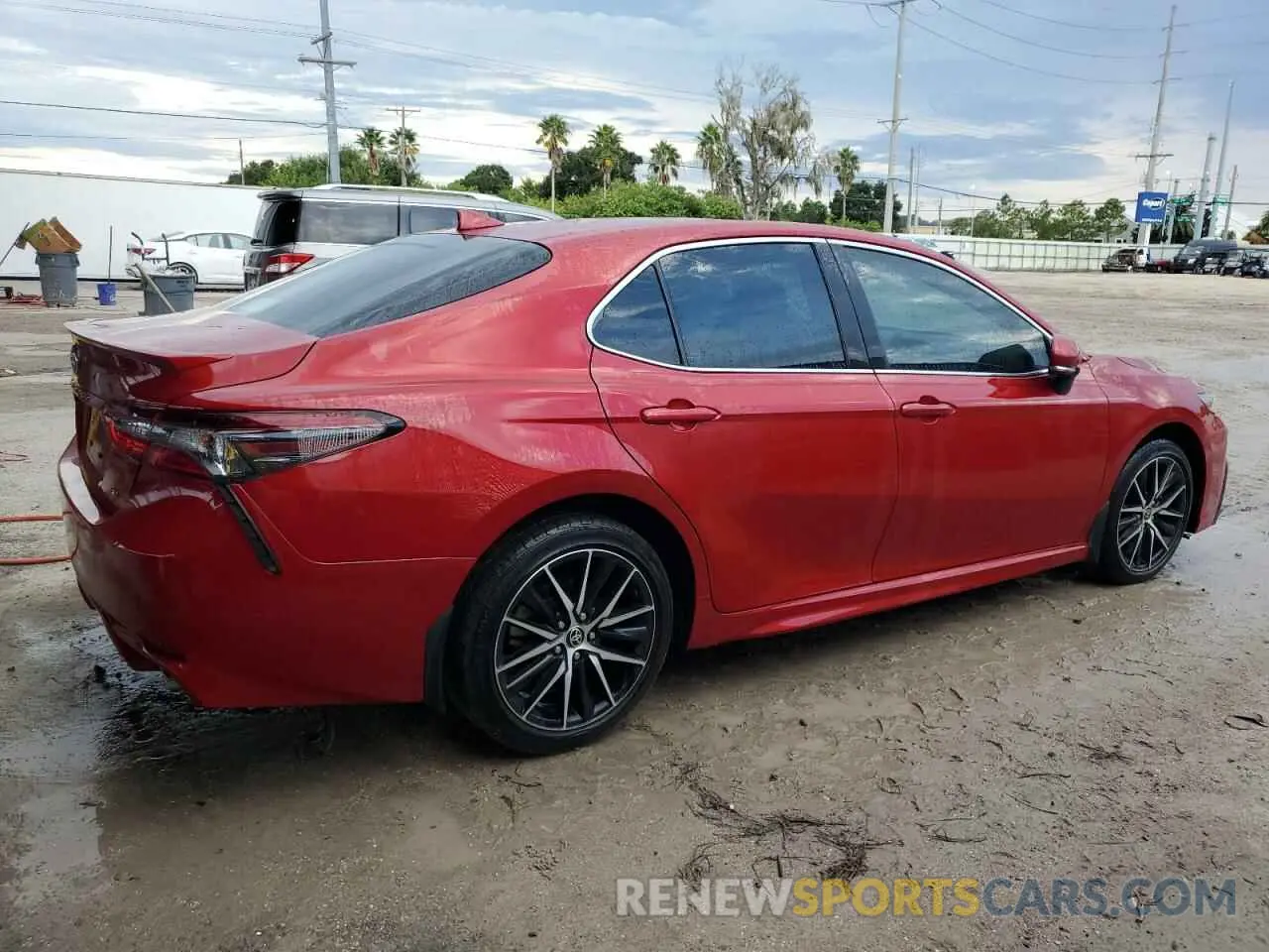 3 Photograph of a damaged car 4T1S11AK6NU055611 TOYOTA CAMRY 2022