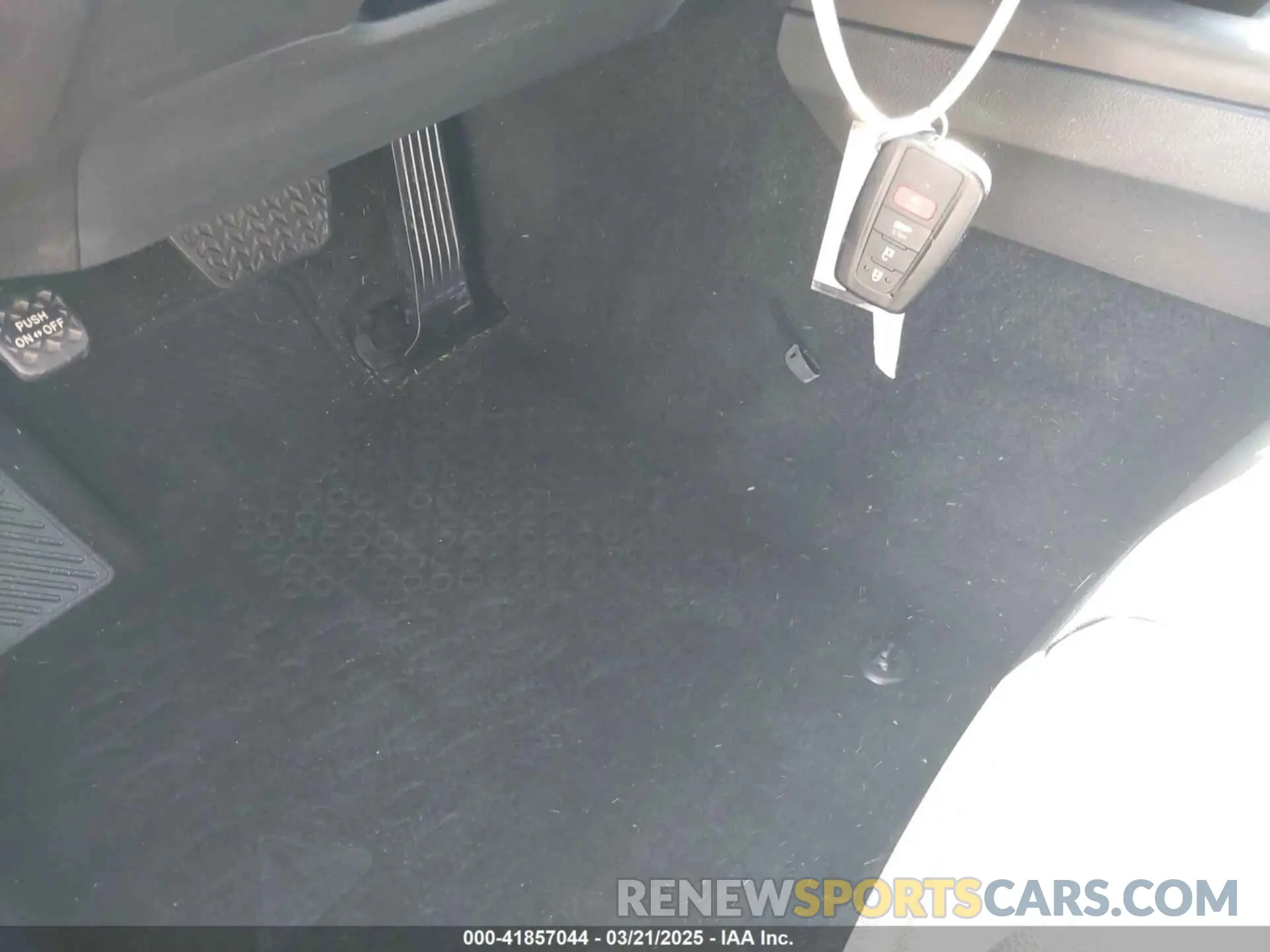 11 Photograph of a damaged car 4T1S11AK7NU054502 TOYOTA CAMRY 2022