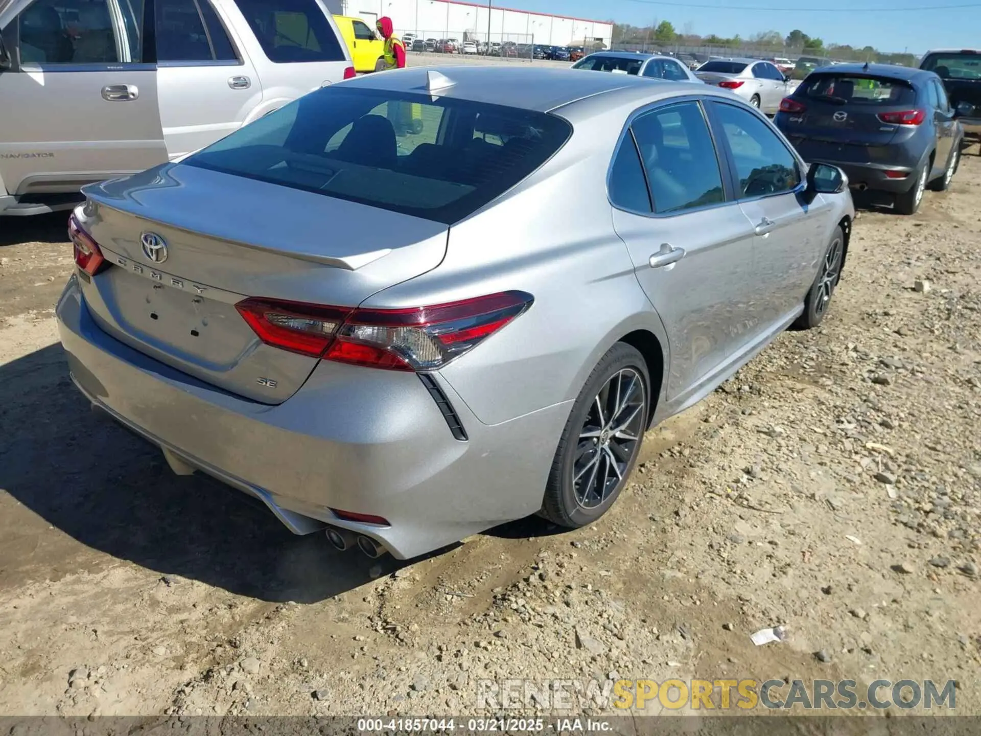 4 Photograph of a damaged car 4T1S11AK7NU054502 TOYOTA CAMRY 2022