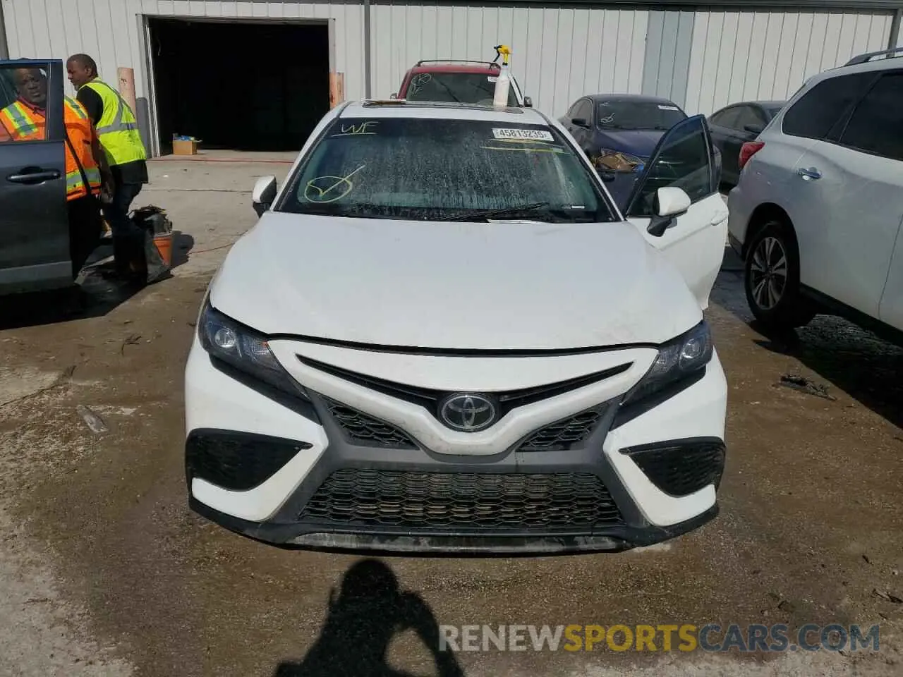5 Photograph of a damaged car 4T1S11AK8NU047848 TOYOTA CAMRY 2022