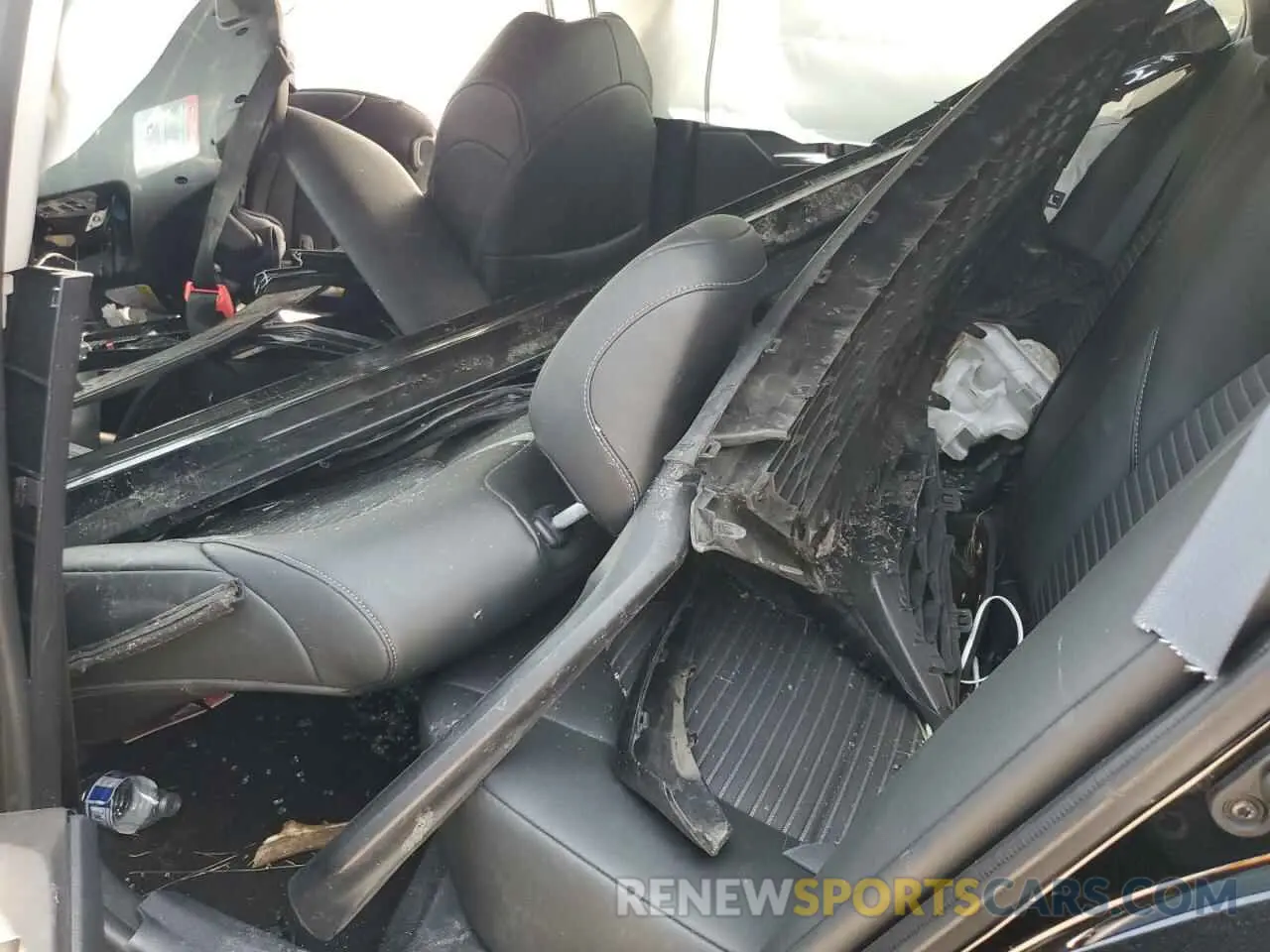 10 Photograph of a damaged car 4T1S11AK8NU680074 TOYOTA CAMRY 2022