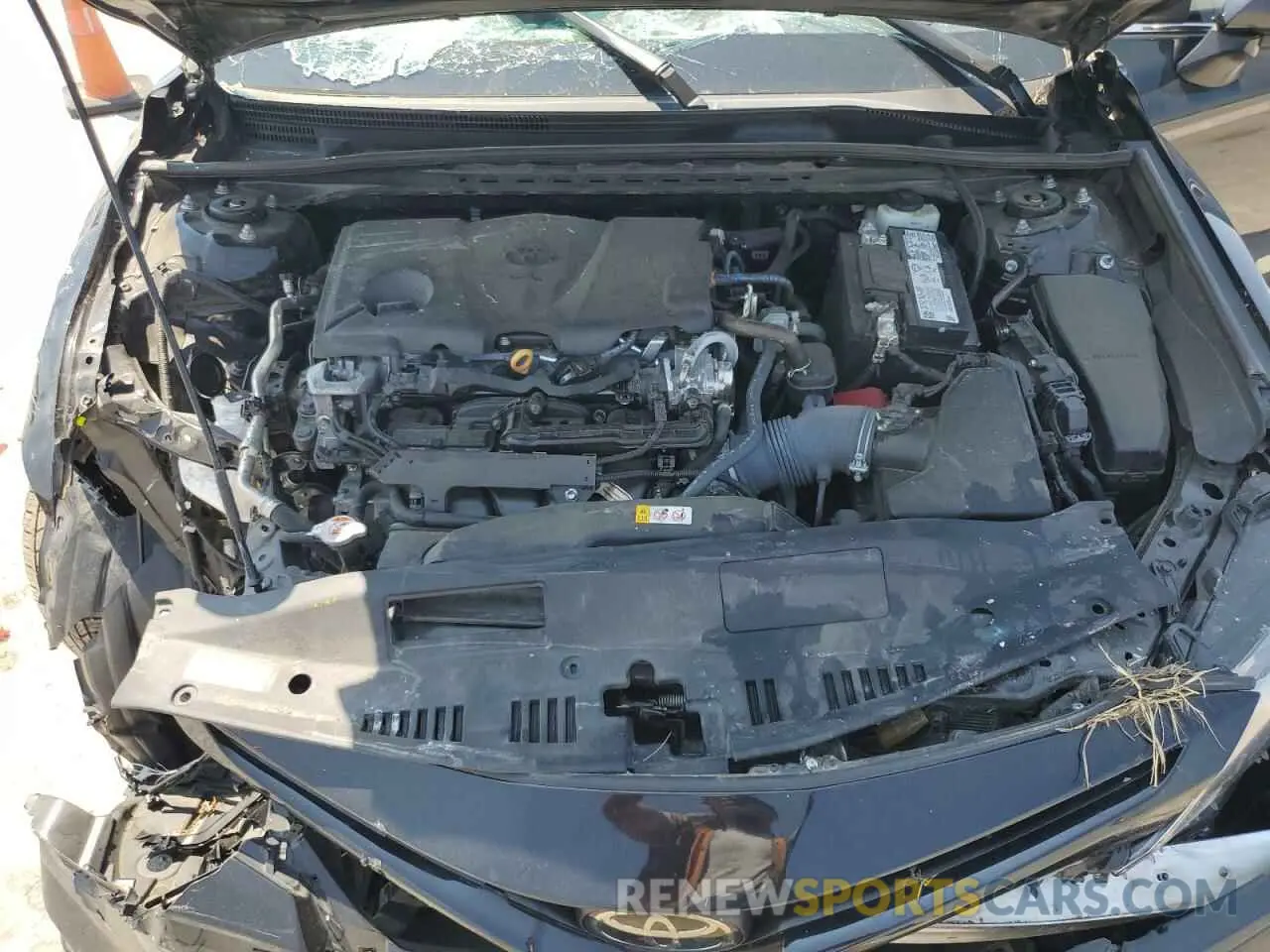 11 Photograph of a damaged car 4T1S11AK8NU680074 TOYOTA CAMRY 2022