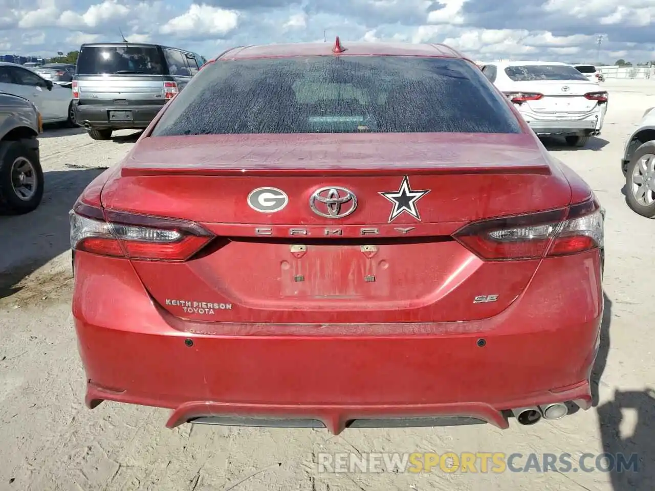 6 Photograph of a damaged car 4T1S11AKXNU035636 TOYOTA CAMRY 2022