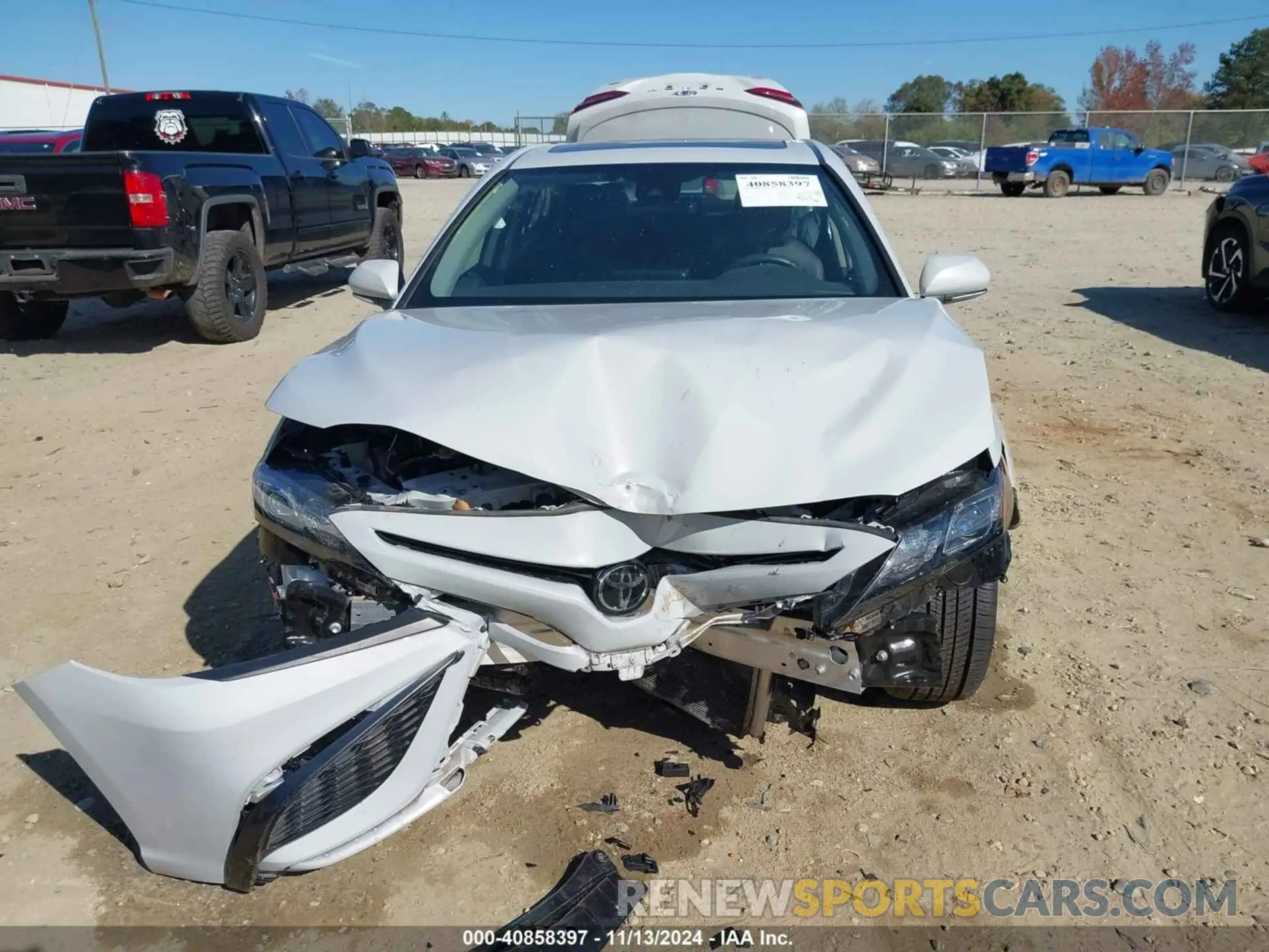 13 Photograph of a damaged car 4T1S11AKXNU046166 TOYOTA CAMRY 2022