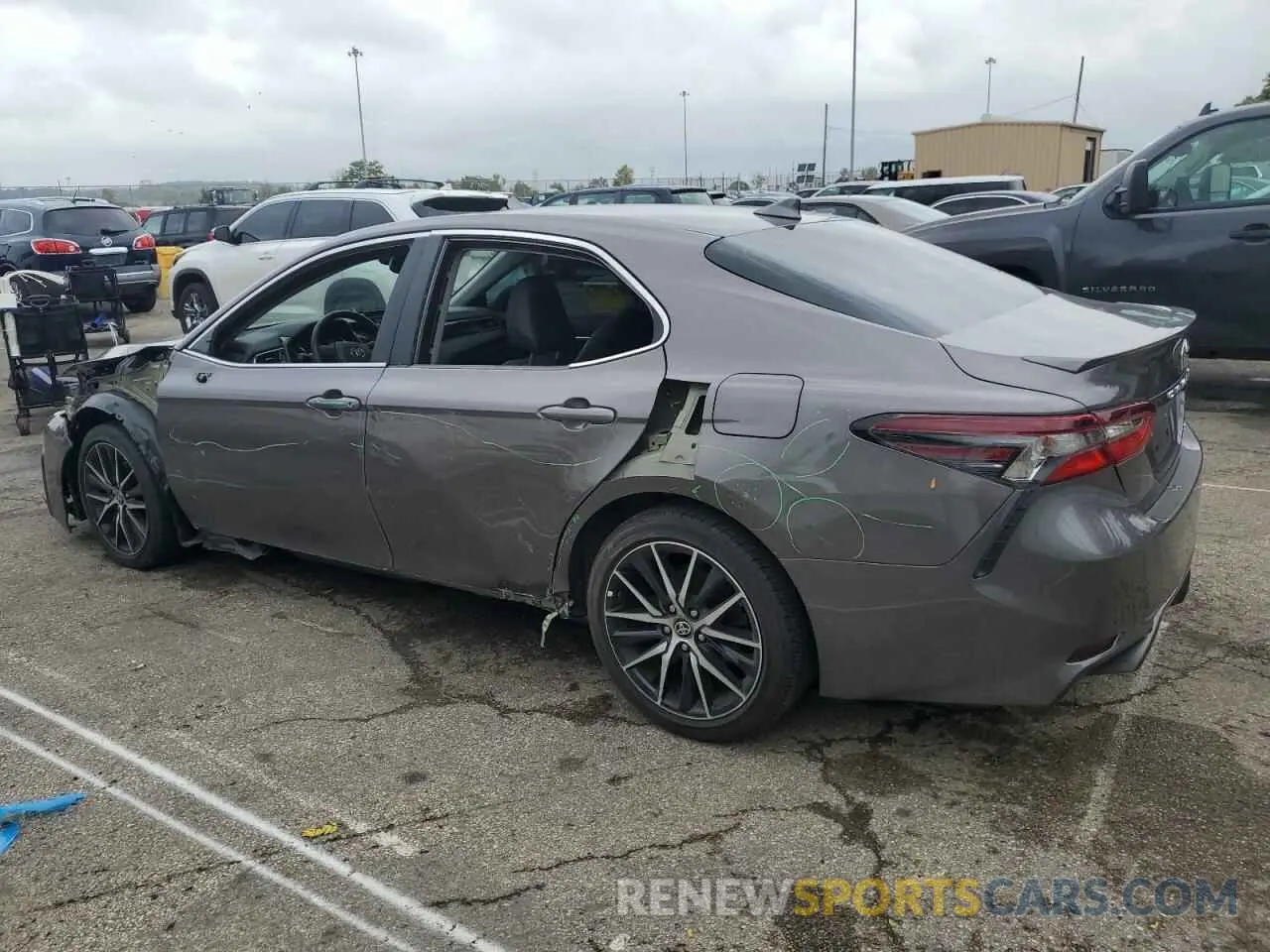 2 Photograph of a damaged car 4T1S11AKXNU679489 TOYOTA CAMRY 2022