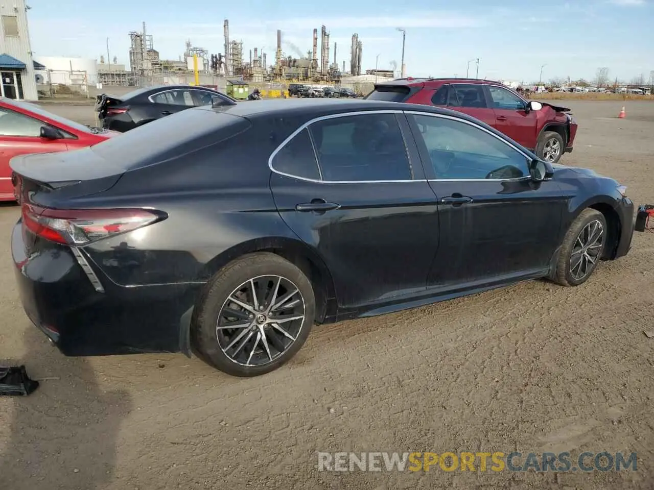 3 Photograph of a damaged car 4T1S11BK1NU065008 TOYOTA CAMRY 2022