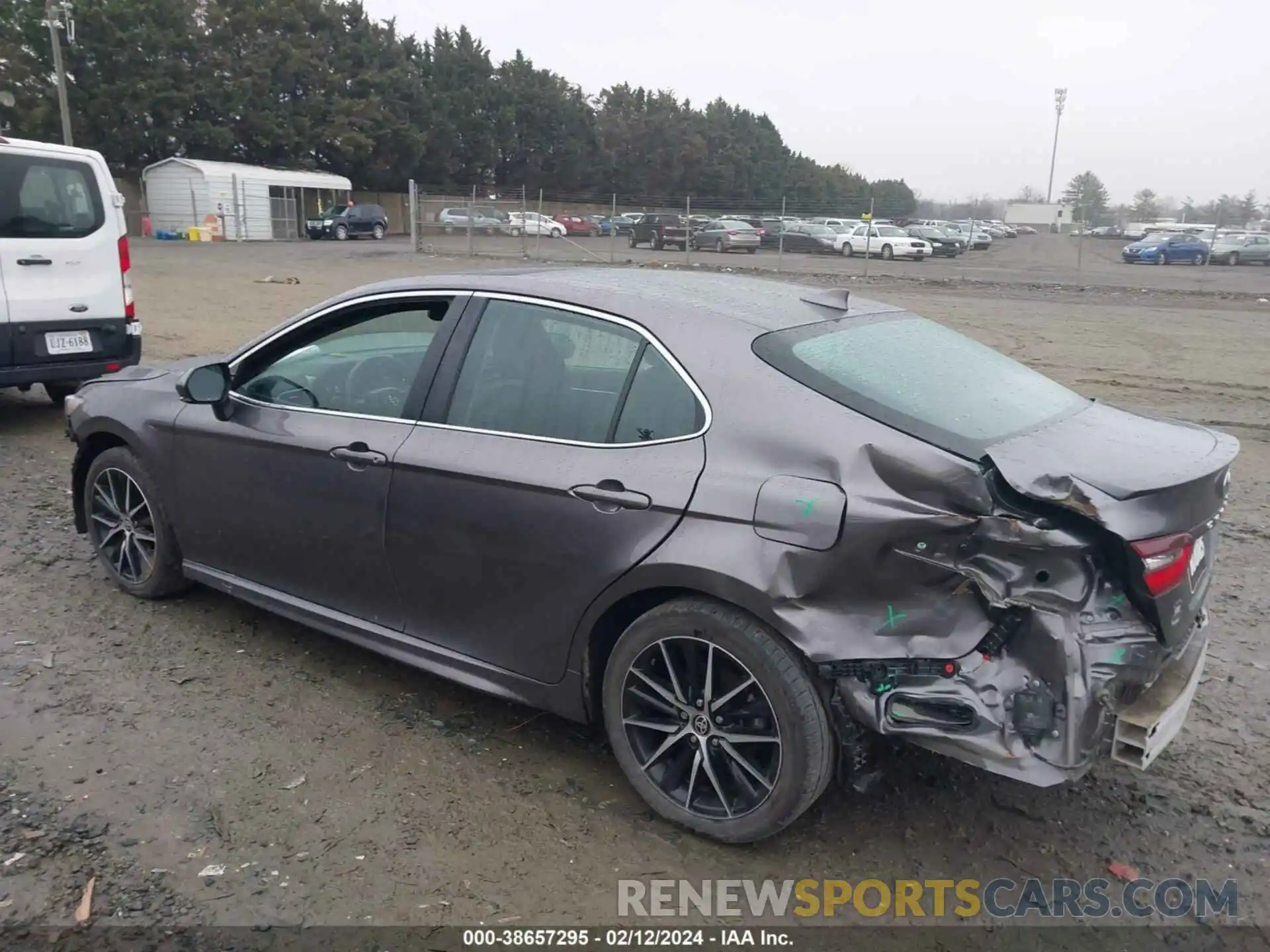 3 Photograph of a damaged car 4T1S11BK7NU067989 TOYOTA CAMRY 2022