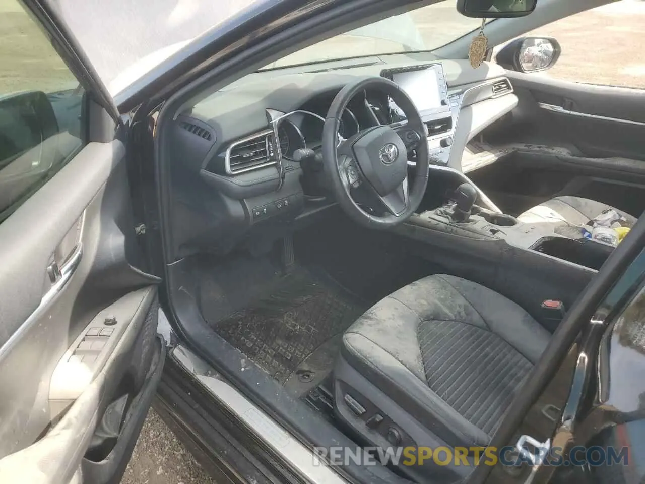 8 Photograph of a damaged car 4T1S11BKXNU063290 TOYOTA CAMRY 2022