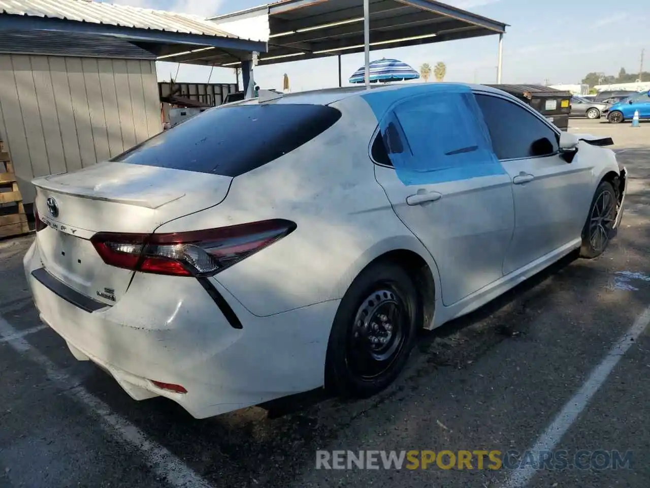 3 Photograph of a damaged car 4T1S31AK0NU038829 TOYOTA CAMRY 2022