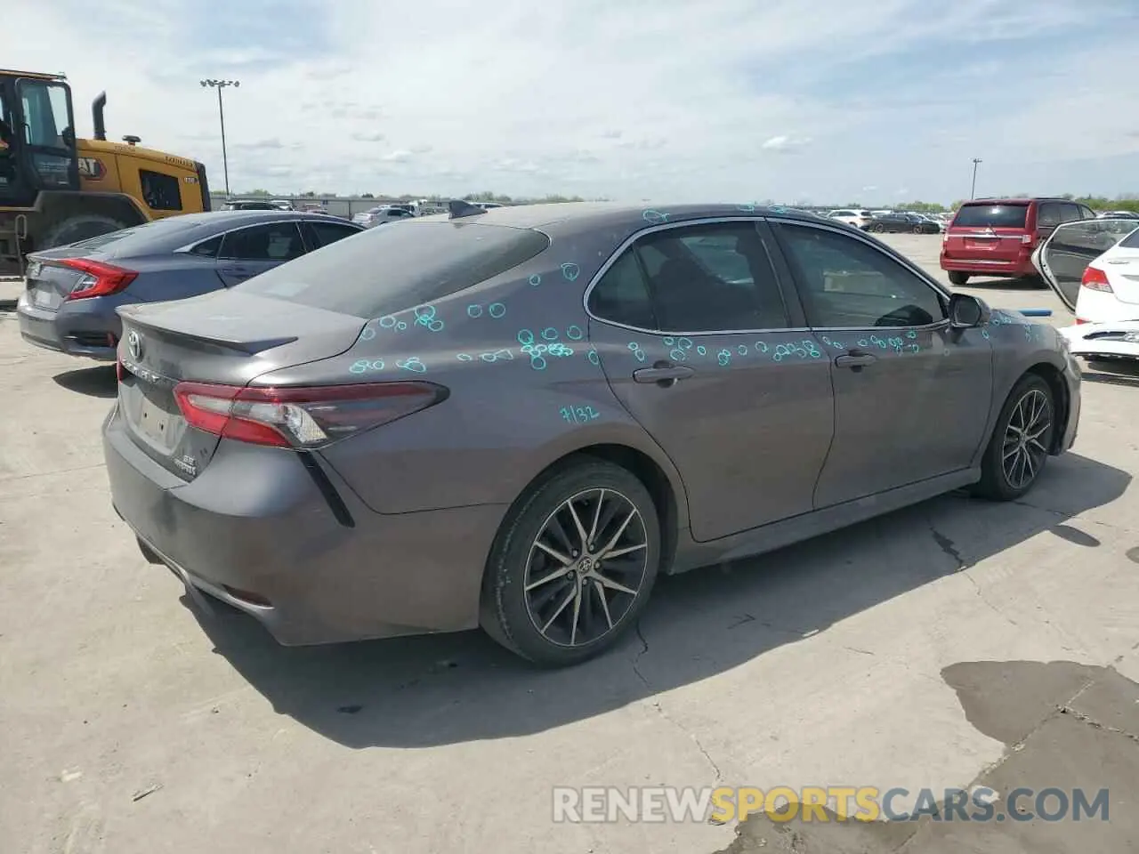 3 Photograph of a damaged car 4T1S31AK1NU582854 TOYOTA CAMRY 2022