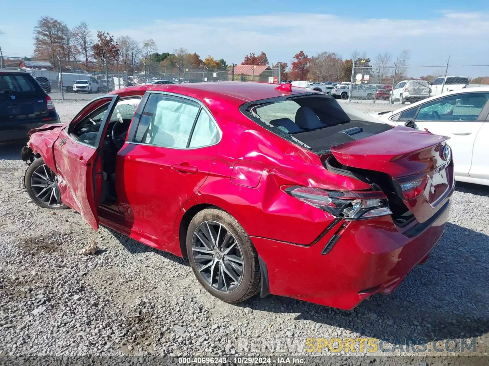 3 Photograph of a damaged car 4T1S31AK3NU033611 TOYOTA CAMRY 2022