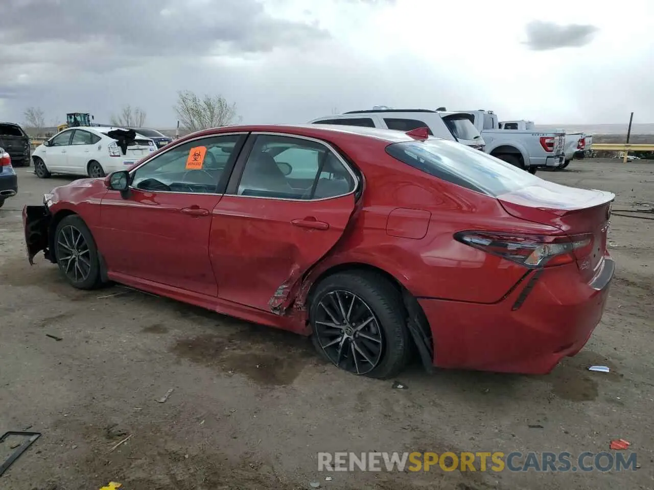 2 Photograph of a damaged car 4T1S31AK3NU039800 TOYOTA CAMRY 2022