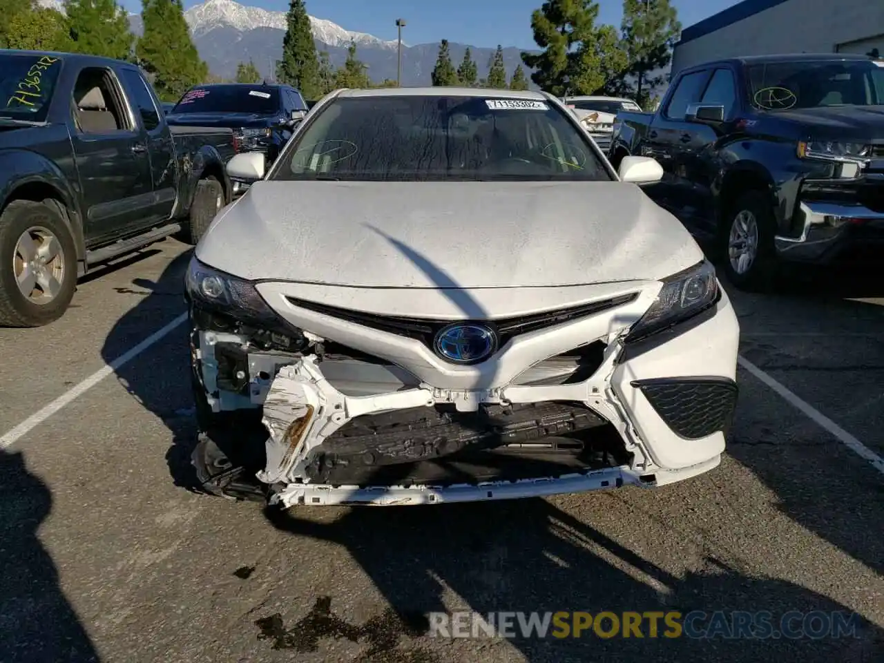 5 Photograph of a damaged car 4T1S31AK4NU579270 TOYOTA CAMRY 2022