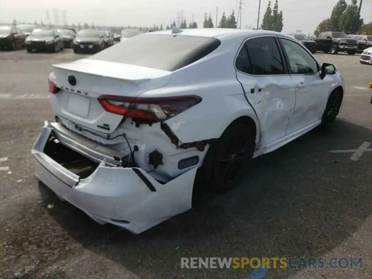 4 Photograph of a damaged car 4T1S31AK6NU574149 TOYOTA CAMRY 2022