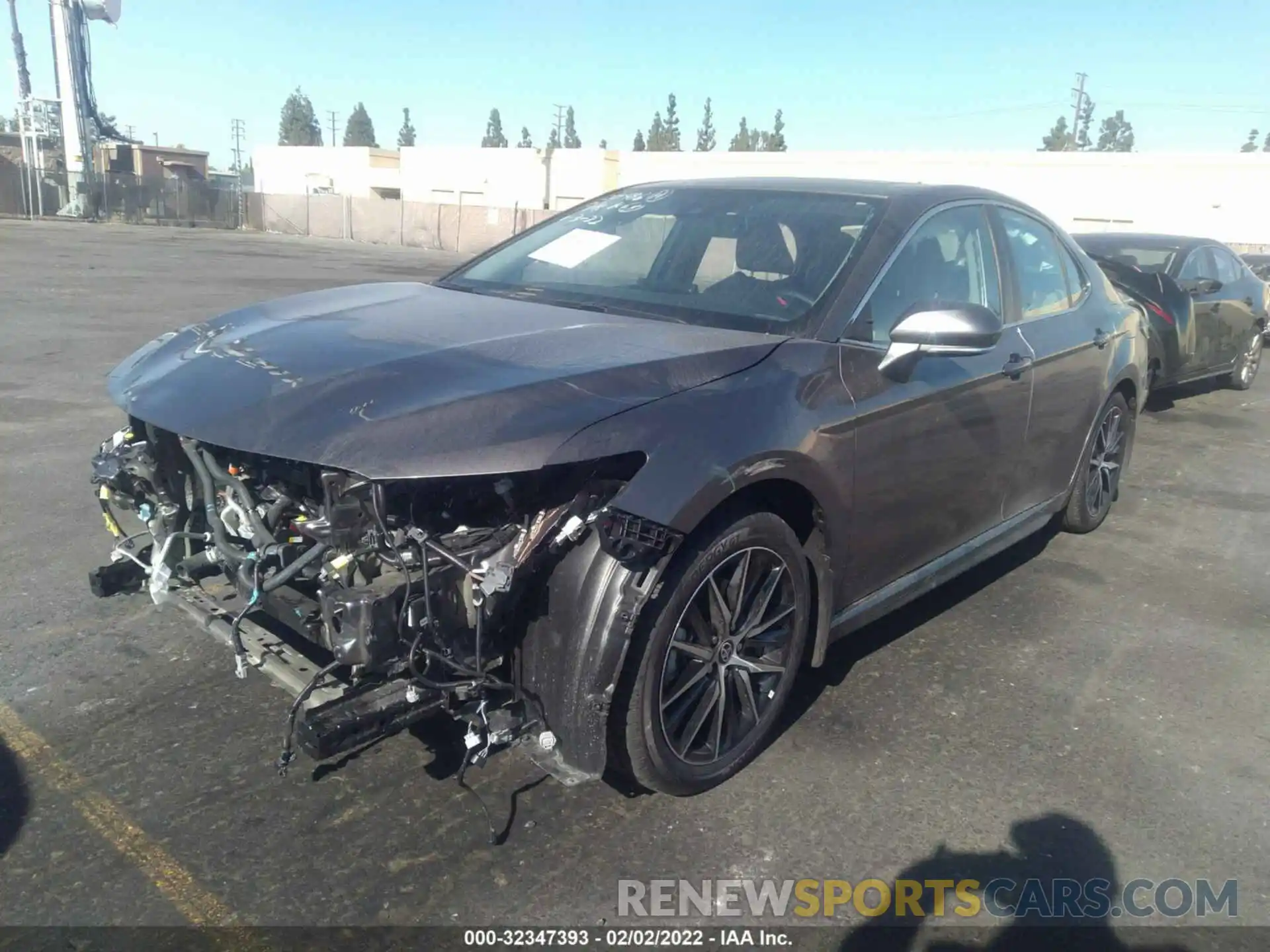 2 Photograph of a damaged car 4T1S31AK7NU580400 TOYOTA CAMRY 2022