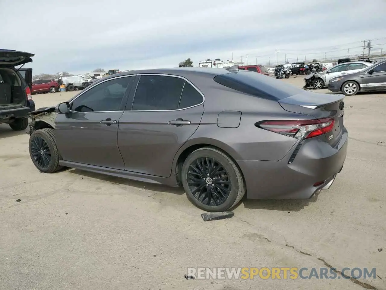 2 Photograph of a damaged car 4T1S31AK8NU590224 TOYOTA CAMRY 2022