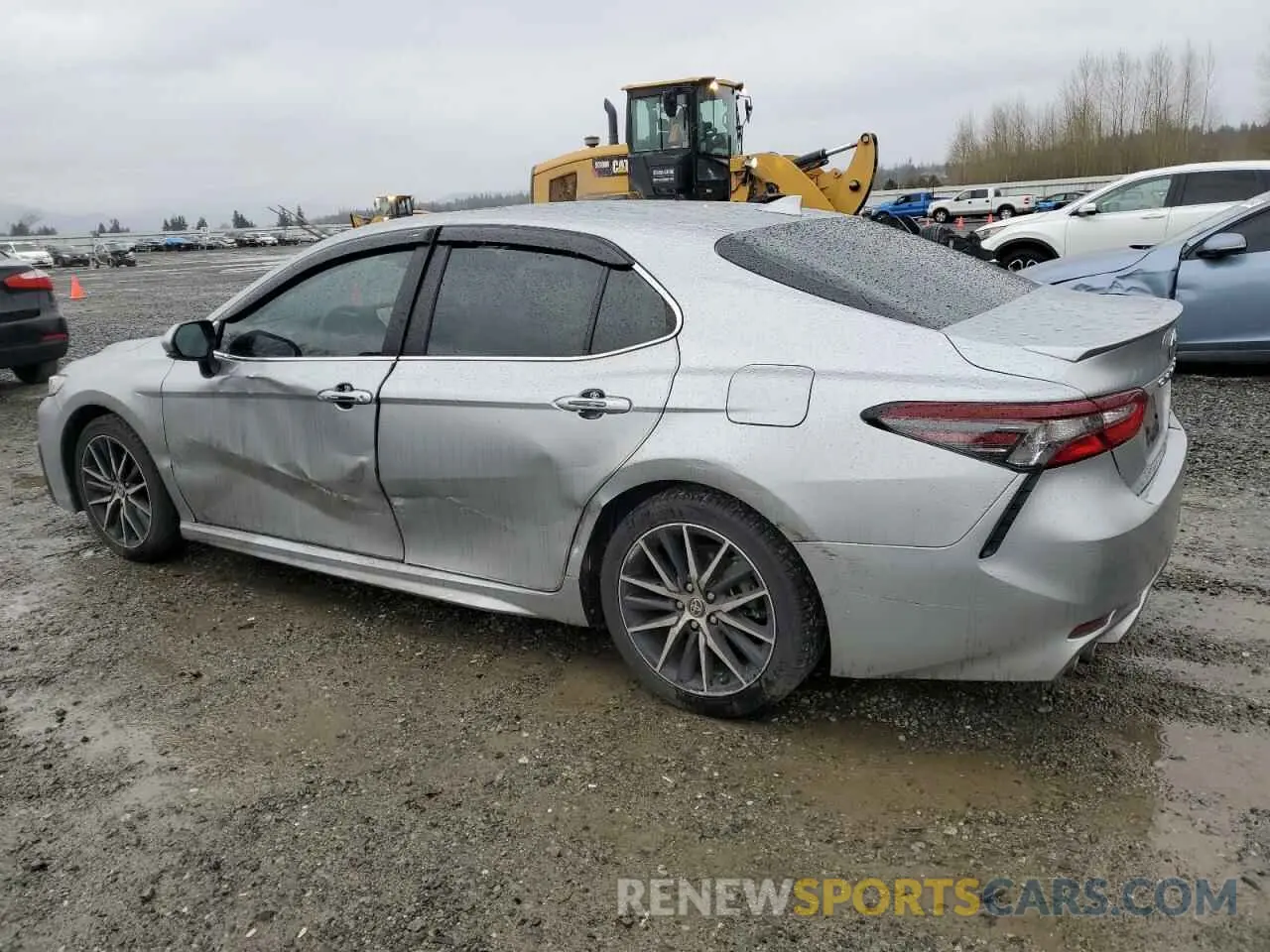 2 Photograph of a damaged car 4T1S31AKXNU574347 TOYOTA CAMRY 2022
