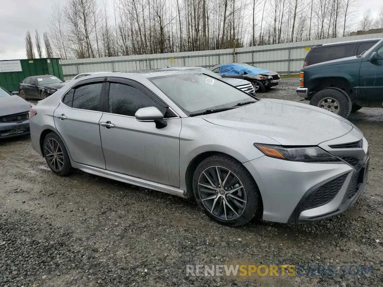 4 Photograph of a damaged car 4T1S31AKXNU574347 TOYOTA CAMRY 2022