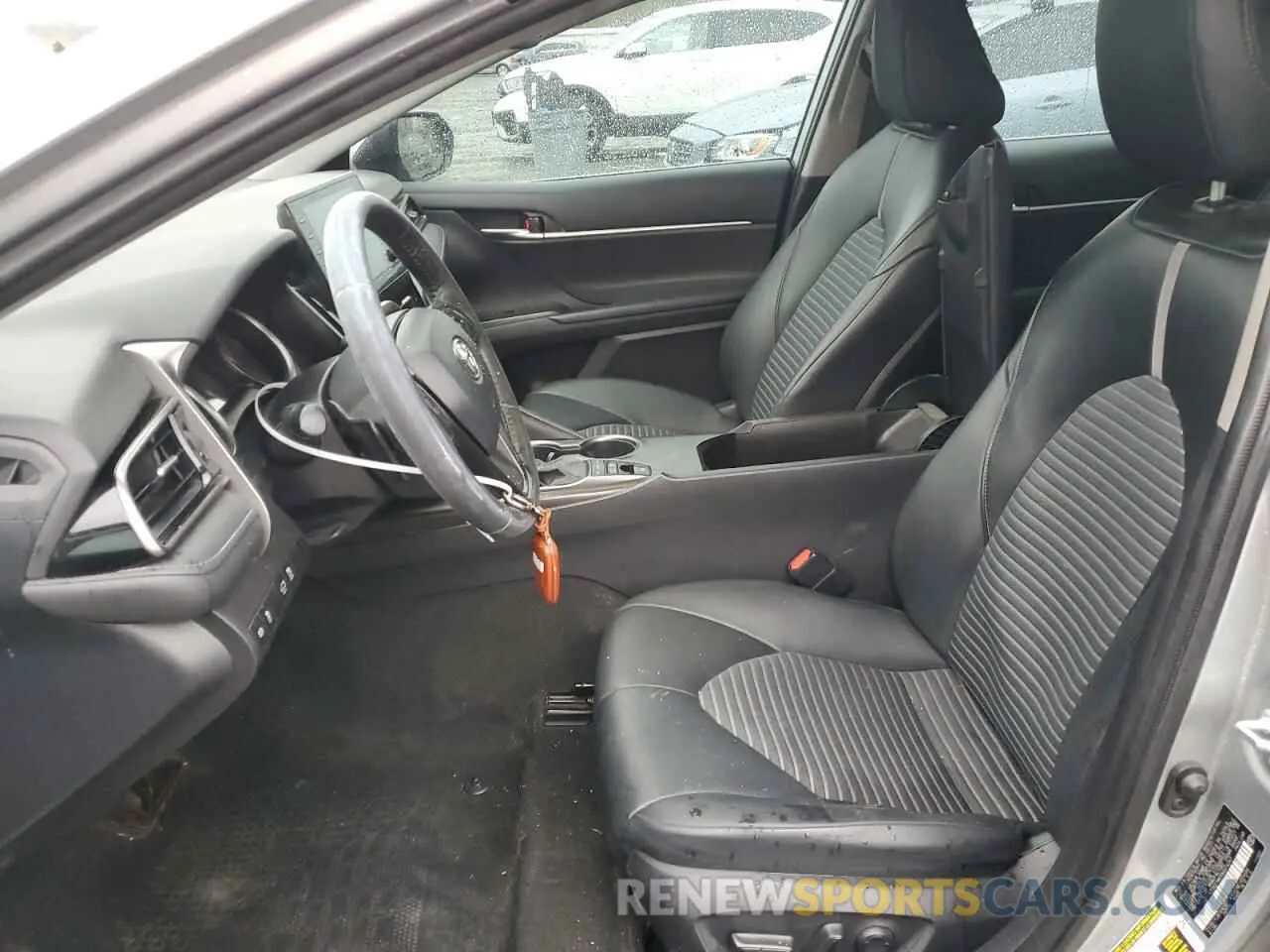 7 Photograph of a damaged car 4T1S31AKXNU574347 TOYOTA CAMRY 2022