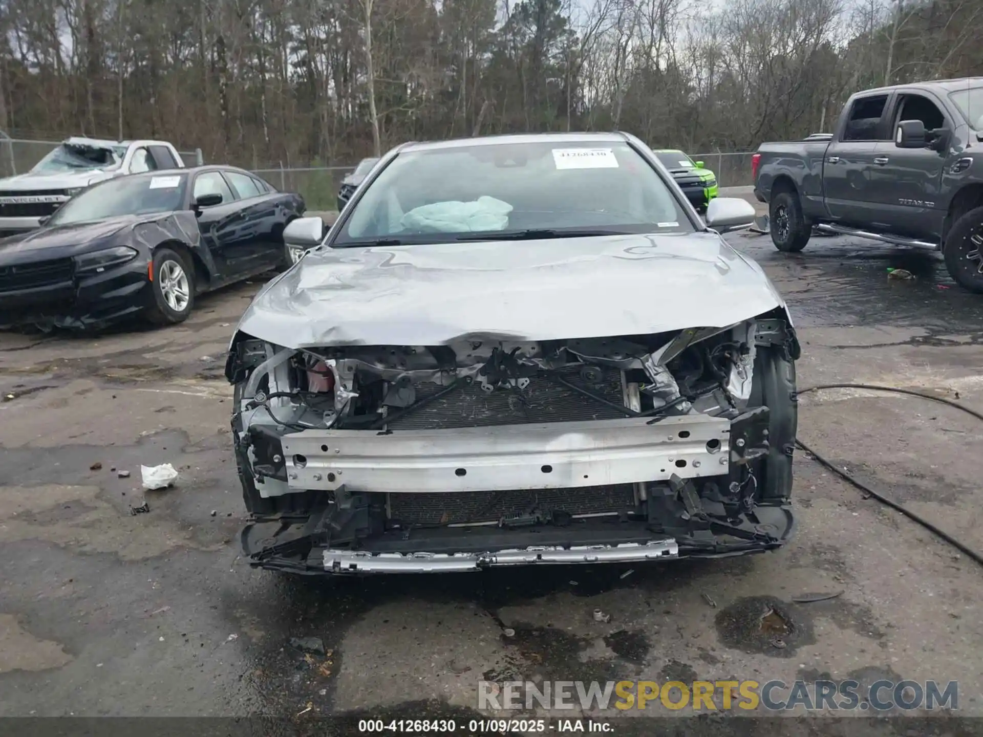 13 Photograph of a damaged car 4T1T11AK0NU620987 TOYOTA CAMRY 2022