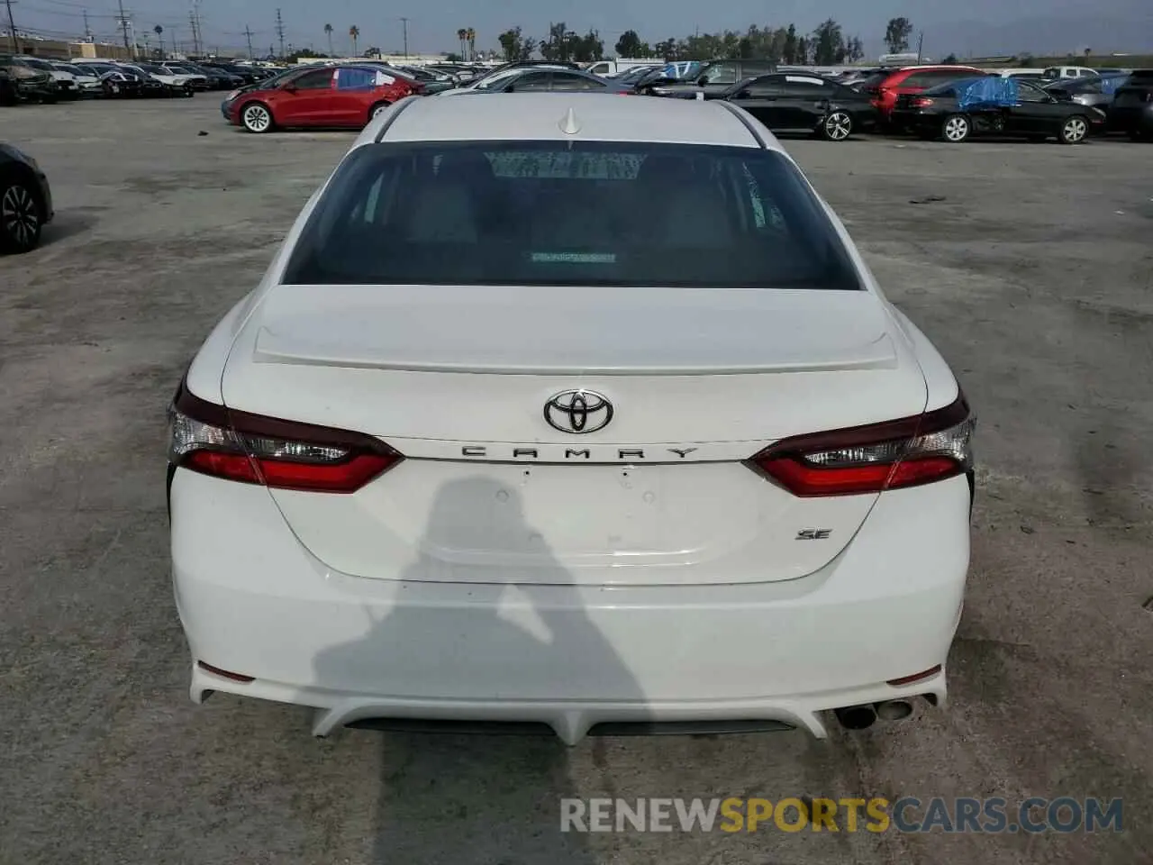 6 Photograph of a damaged car 4T1T11AK1NU038090 TOYOTA CAMRY 2022