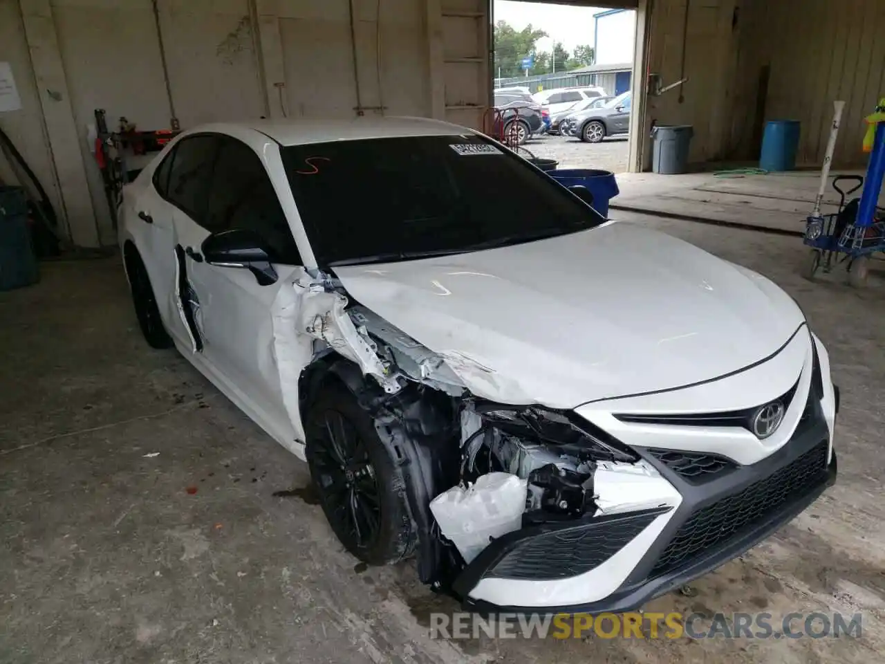 1 Photograph of a damaged car 4T1T11AK1NU061451 TOYOTA CAMRY 2022