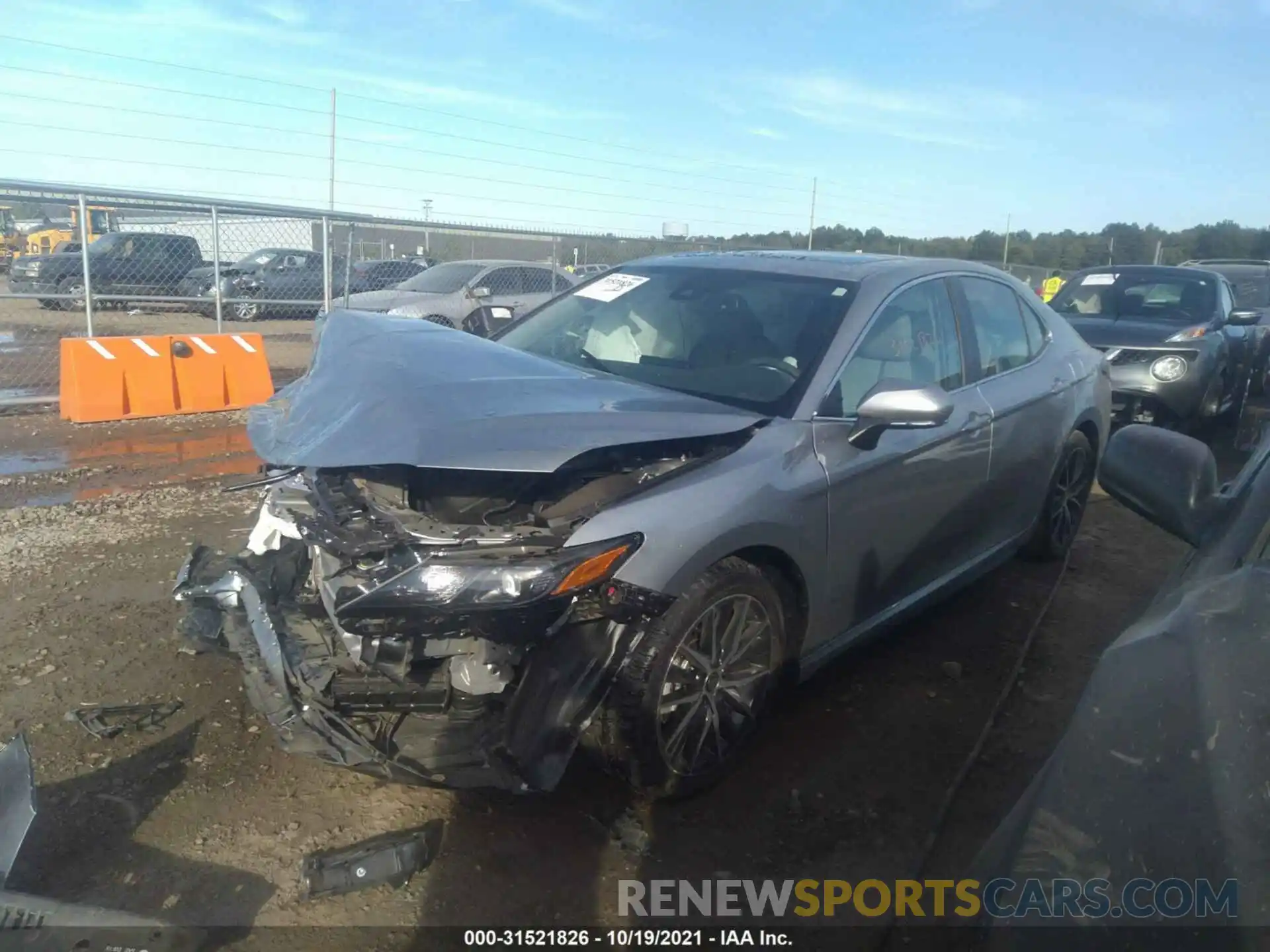 2 Photograph of a damaged car 4T1T11AK1NU619542 TOYOTA CAMRY 2022