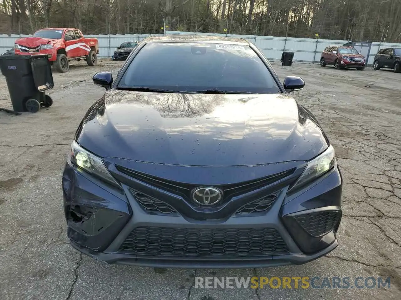 5 Photograph of a damaged car 4T1T11AK1NU643355 TOYOTA CAMRY 2022