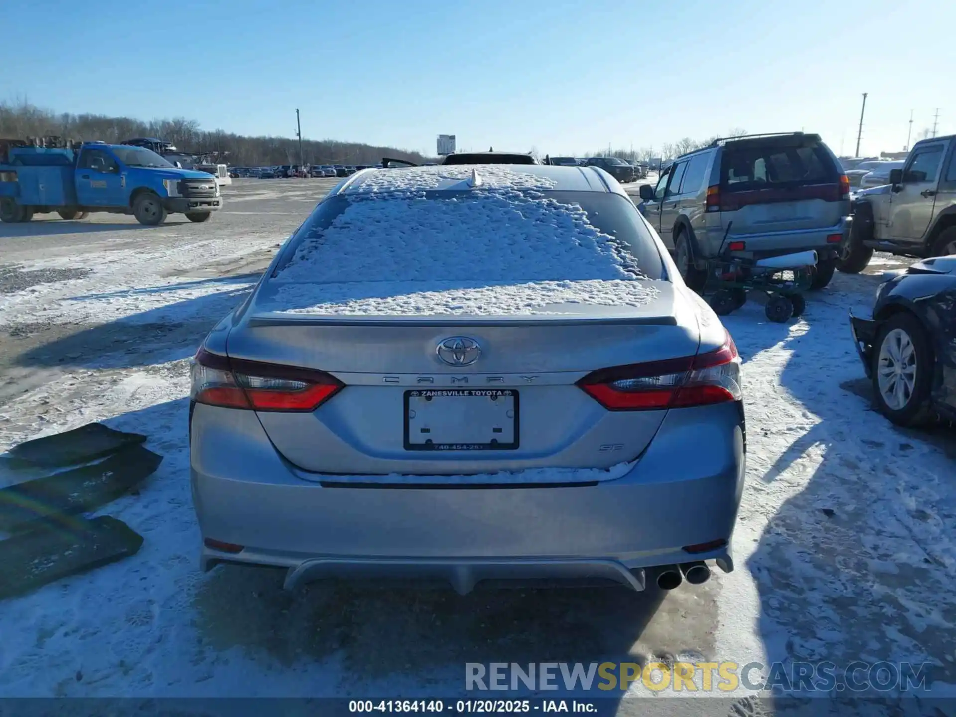 16 Photograph of a damaged car 4T1T11AK1NU651312 TOYOTA CAMRY 2022