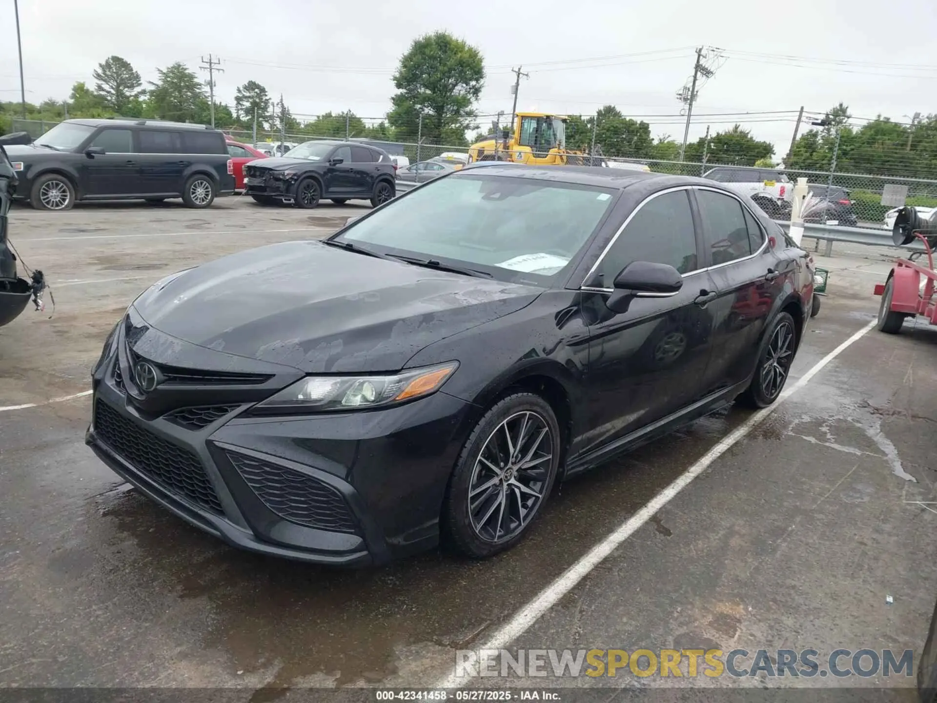 2 Photograph of a damaged car 4T1T11AK1NU651701 TOYOTA CAMRY 2022