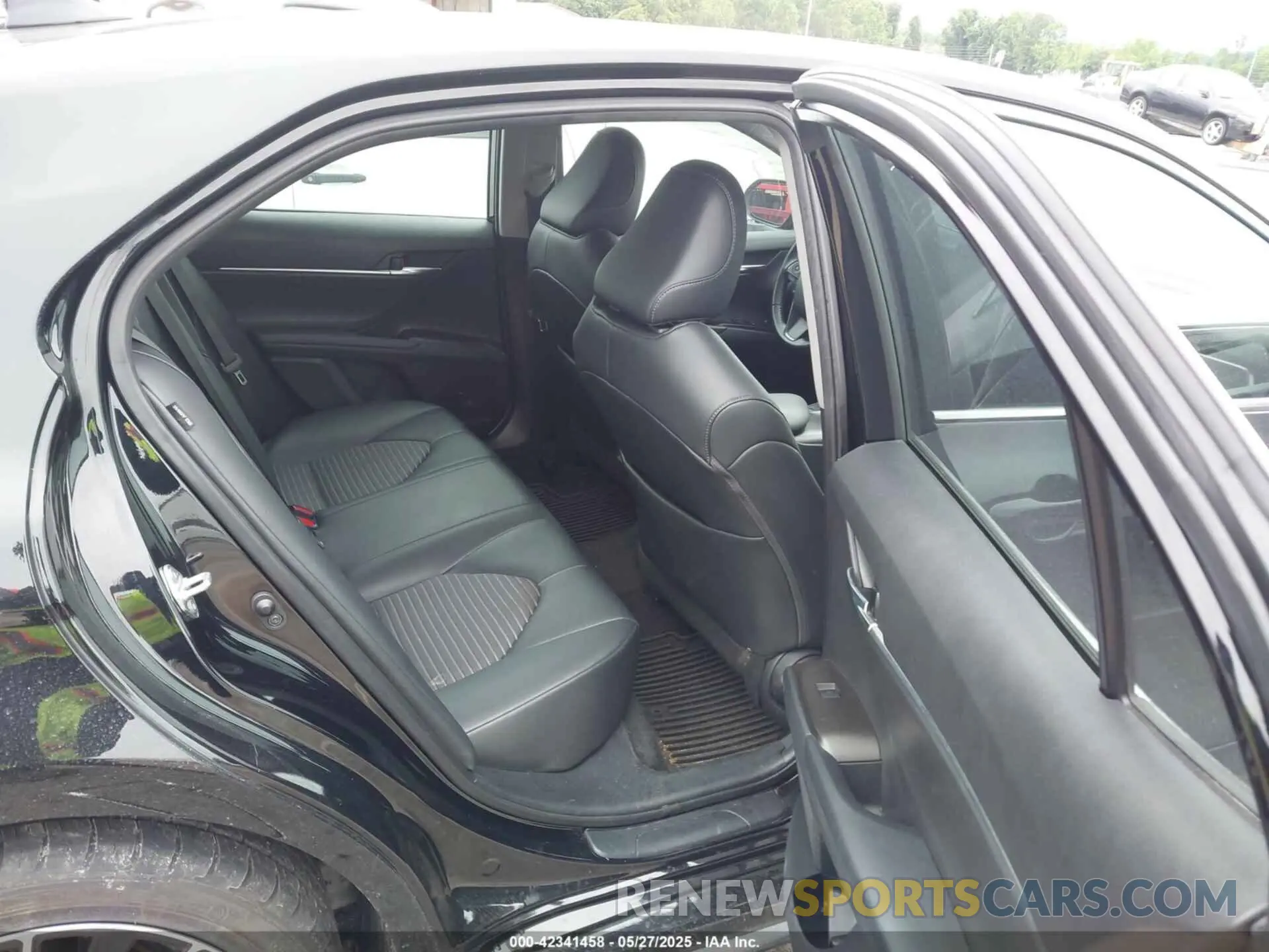 8 Photograph of a damaged car 4T1T11AK1NU651701 TOYOTA CAMRY 2022