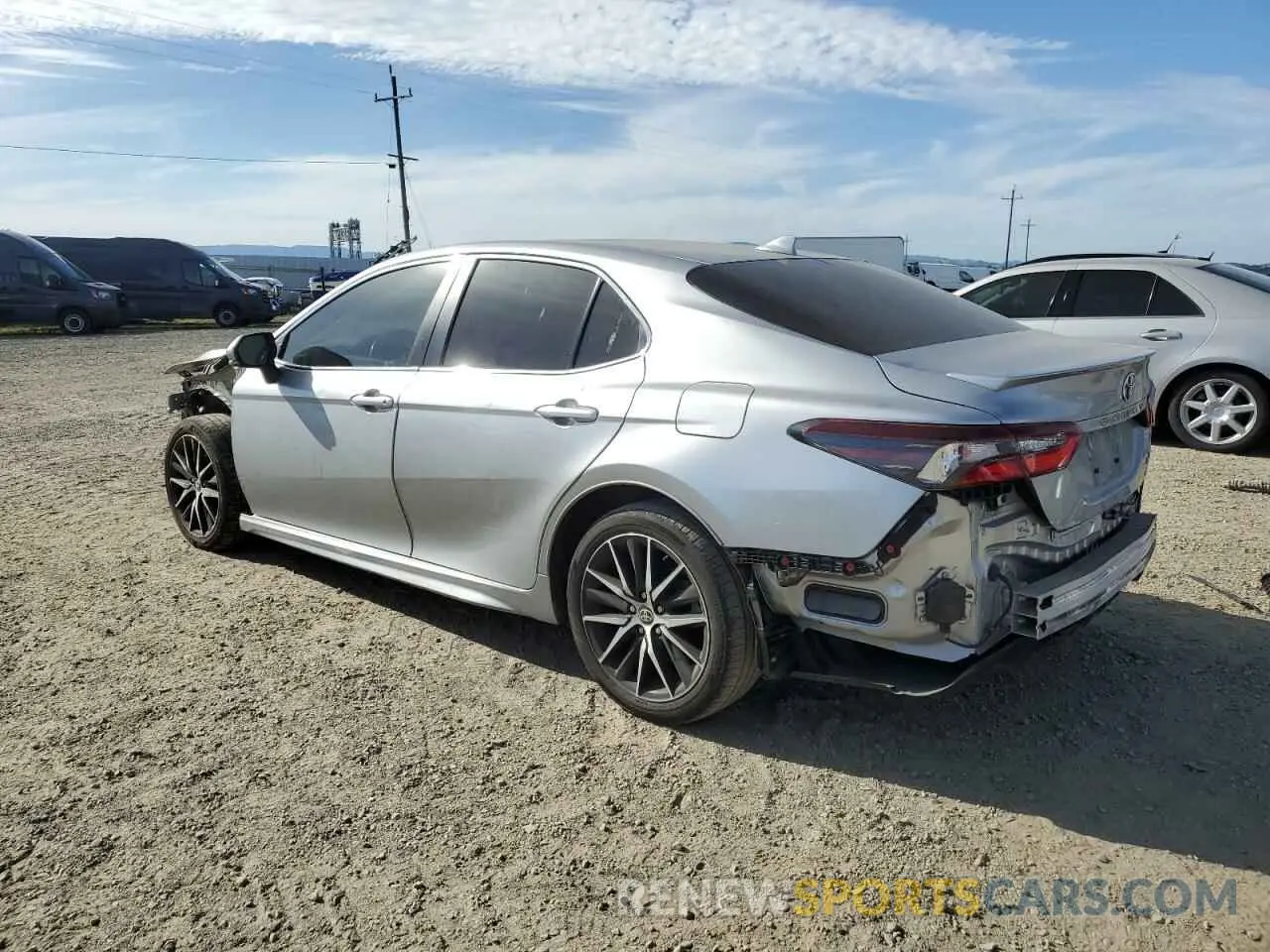 2 Photograph of a damaged car 4T1T11AK1NU702257 TOYOTA CAMRY 2022