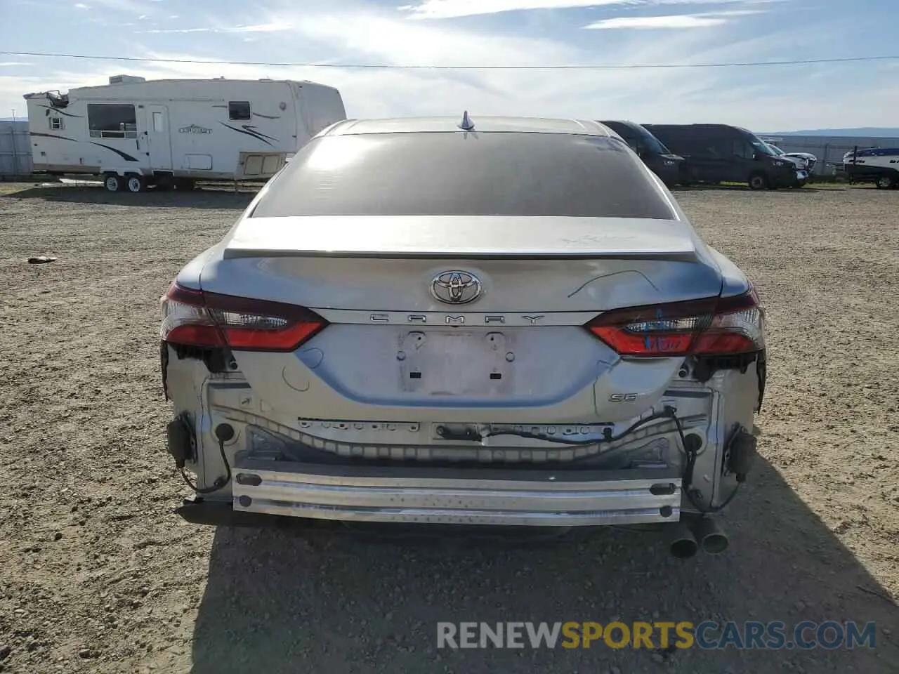 6 Photograph of a damaged car 4T1T11AK1NU702257 TOYOTA CAMRY 2022