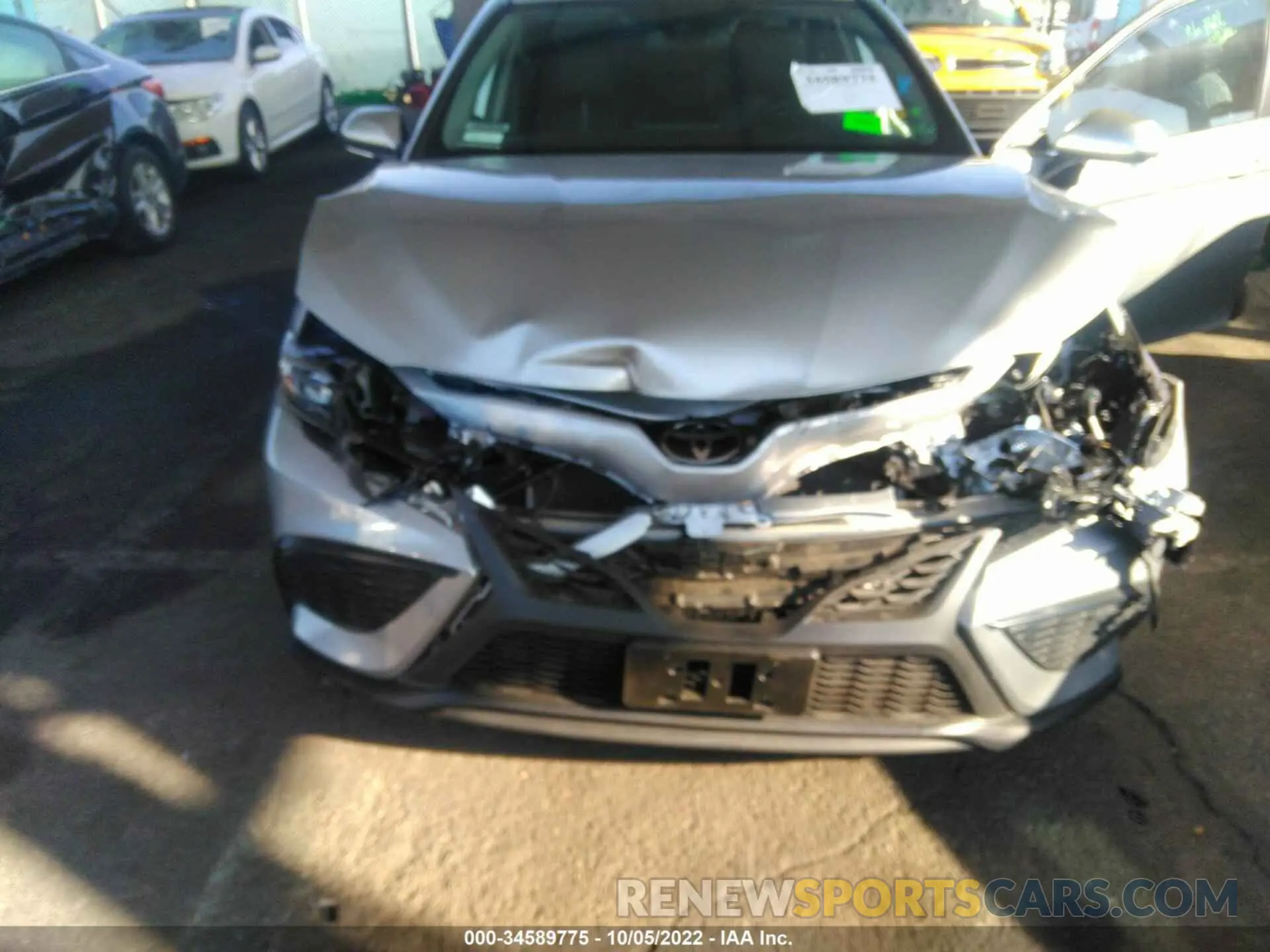 6 Photograph of a damaged car 4T1T11AK2NU052497 TOYOTA CAMRY 2022