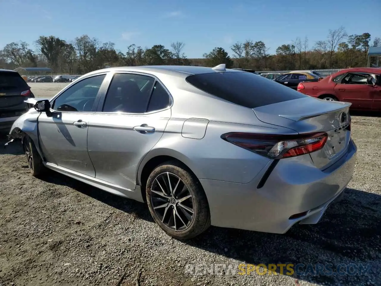 2 Photograph of a damaged car 4T1T11AK2NU623616 TOYOTA CAMRY 2022