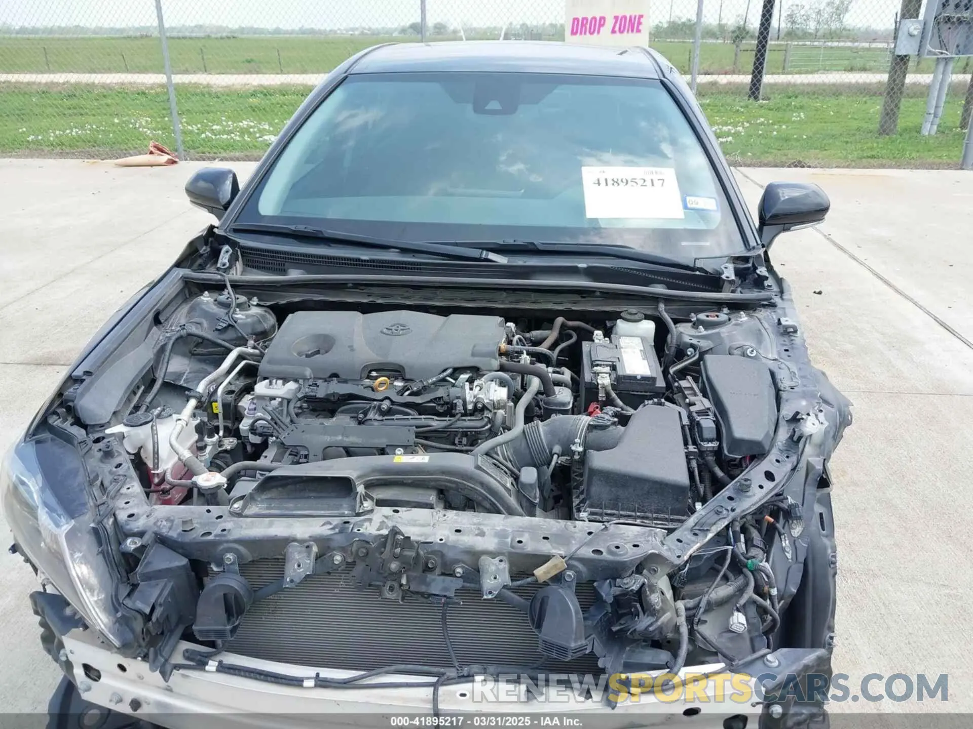 10 Photograph of a damaged car 4T1T11AK3NU016933 TOYOTA CAMRY 2022