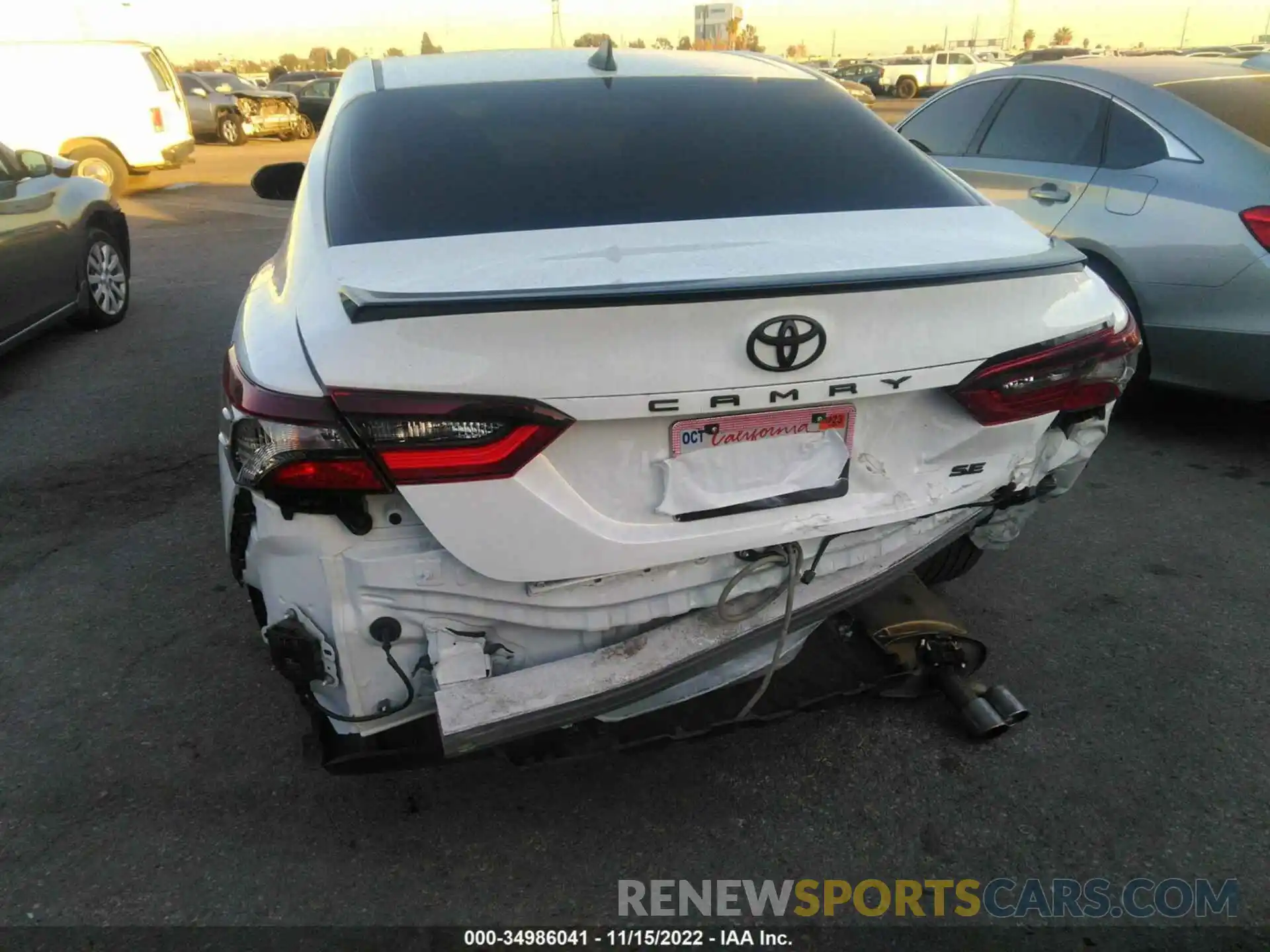 6 Photograph of a damaged car 4T1T11AK3NU627853 TOYOTA CAMRY 2022