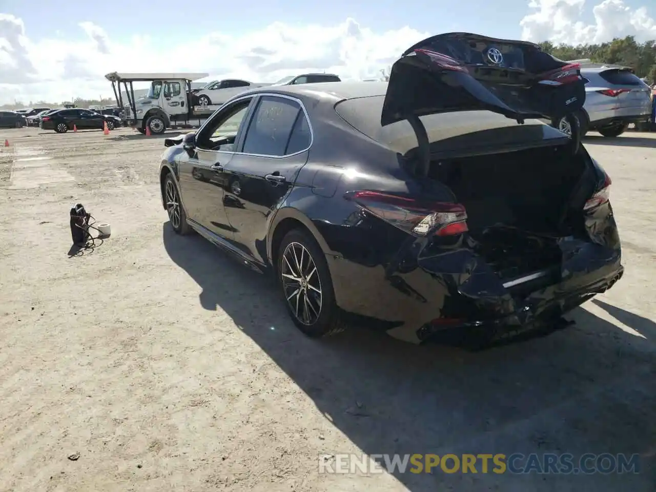 3 Photograph of a damaged car 4T1T11AK3NU632034 TOYOTA CAMRY 2022