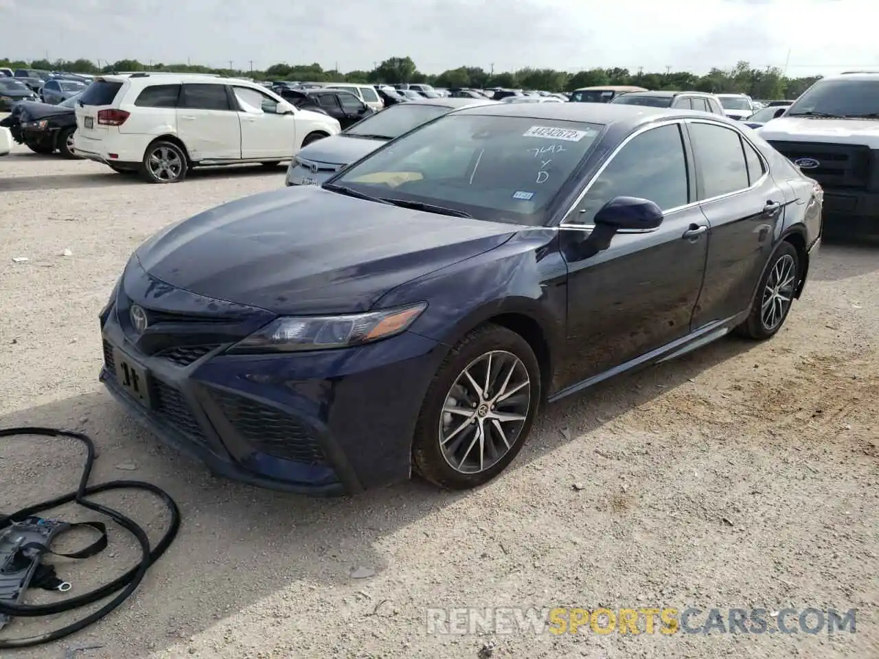 2 Photograph of a damaged car 4T1T11AK3NU647892 TOYOTA CAMRY 2022