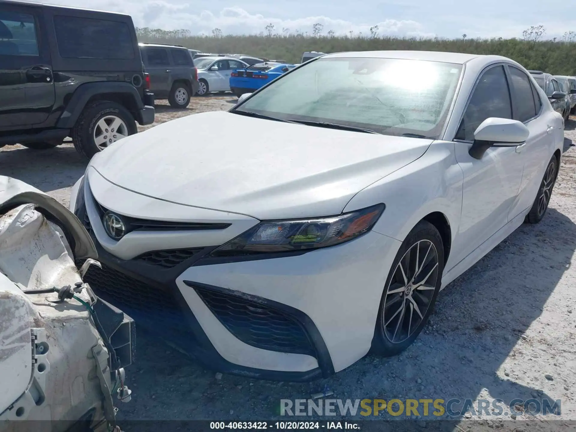 6 Photograph of a damaged car 4T1T11AK3NU650758 TOYOTA CAMRY 2022