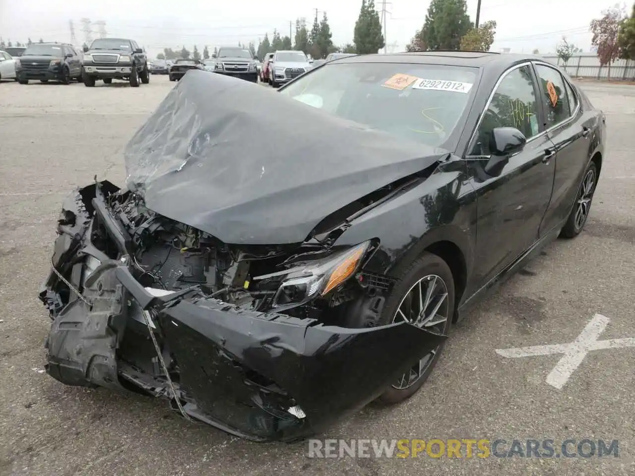 2 Photograph of a damaged car 4T1T11AK3NU661307 TOYOTA CAMRY 2022