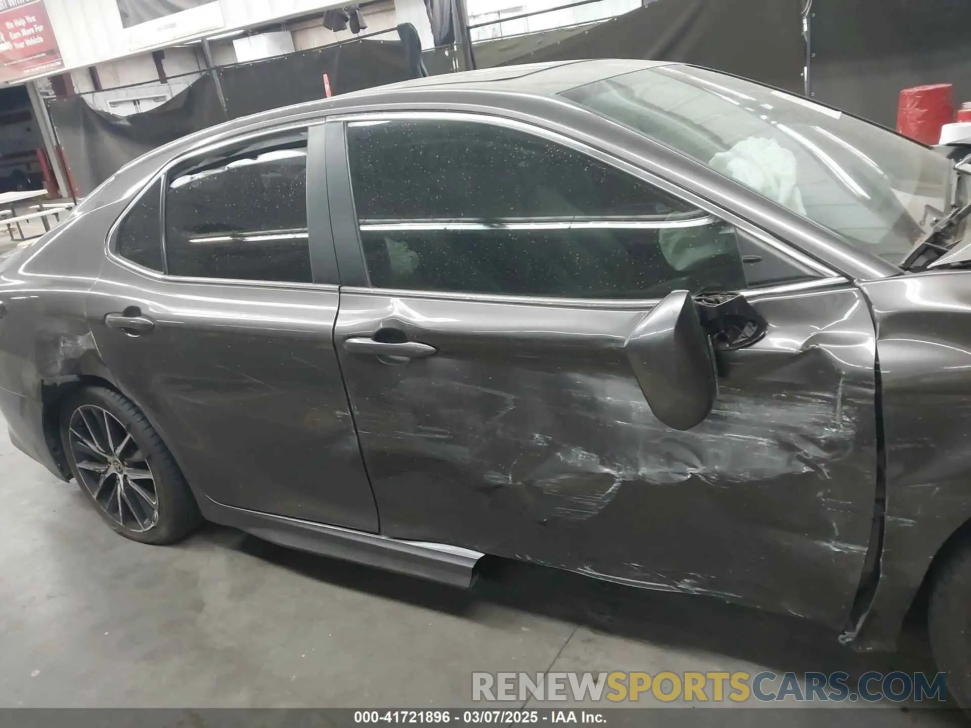12 Photograph of a damaged car 4T1T11AK3NU717312 TOYOTA CAMRY 2022