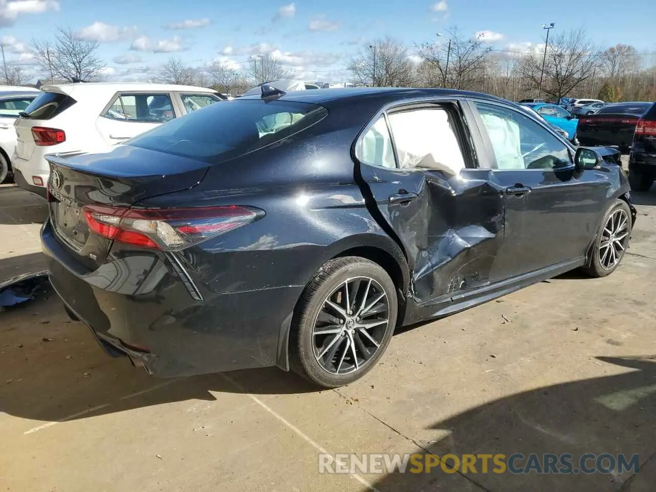 3 Photograph of a damaged car 4T1T11AK4NU008145 TOYOTA CAMRY 2022