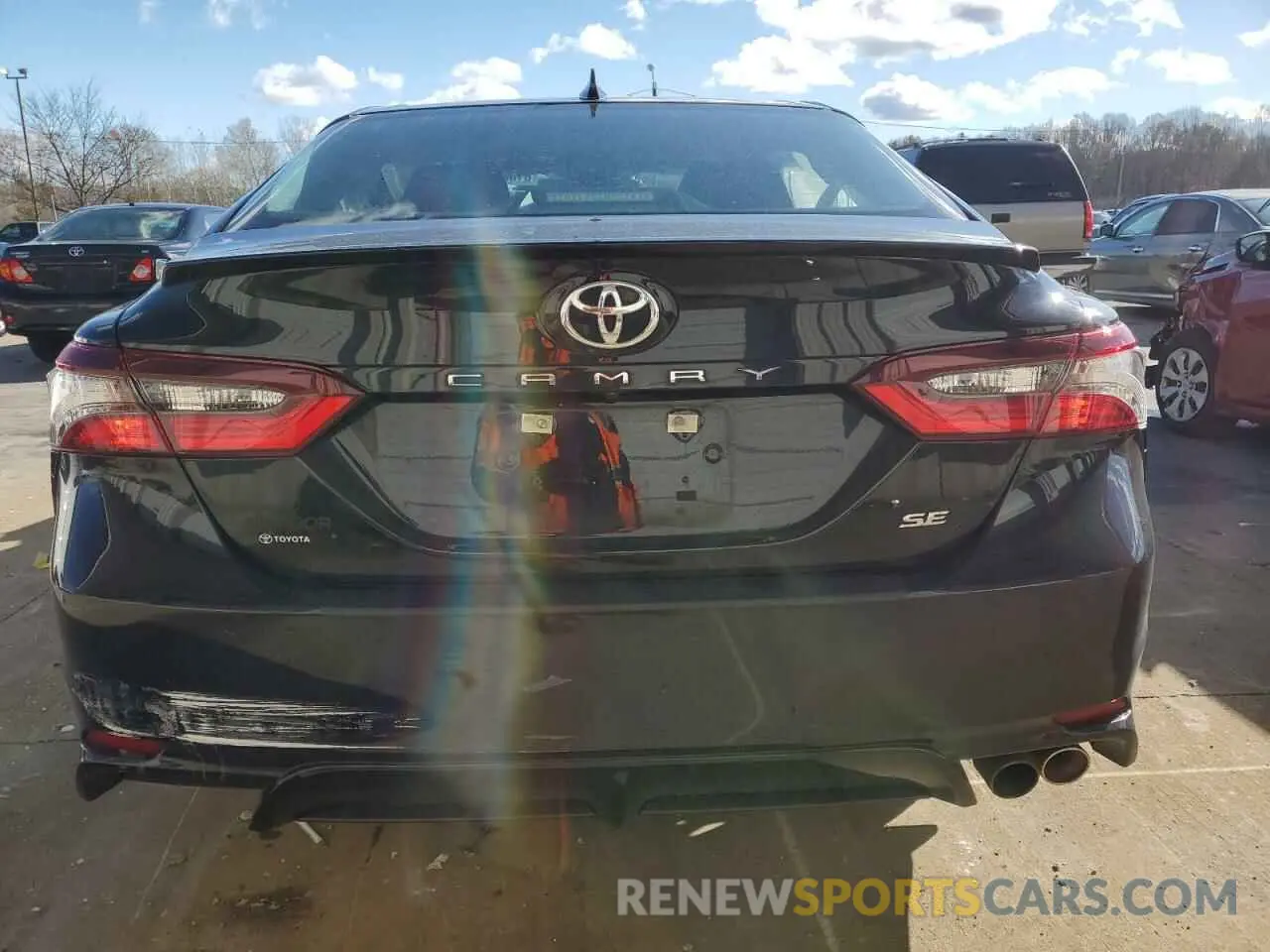 6 Photograph of a damaged car 4T1T11AK4NU008145 TOYOTA CAMRY 2022