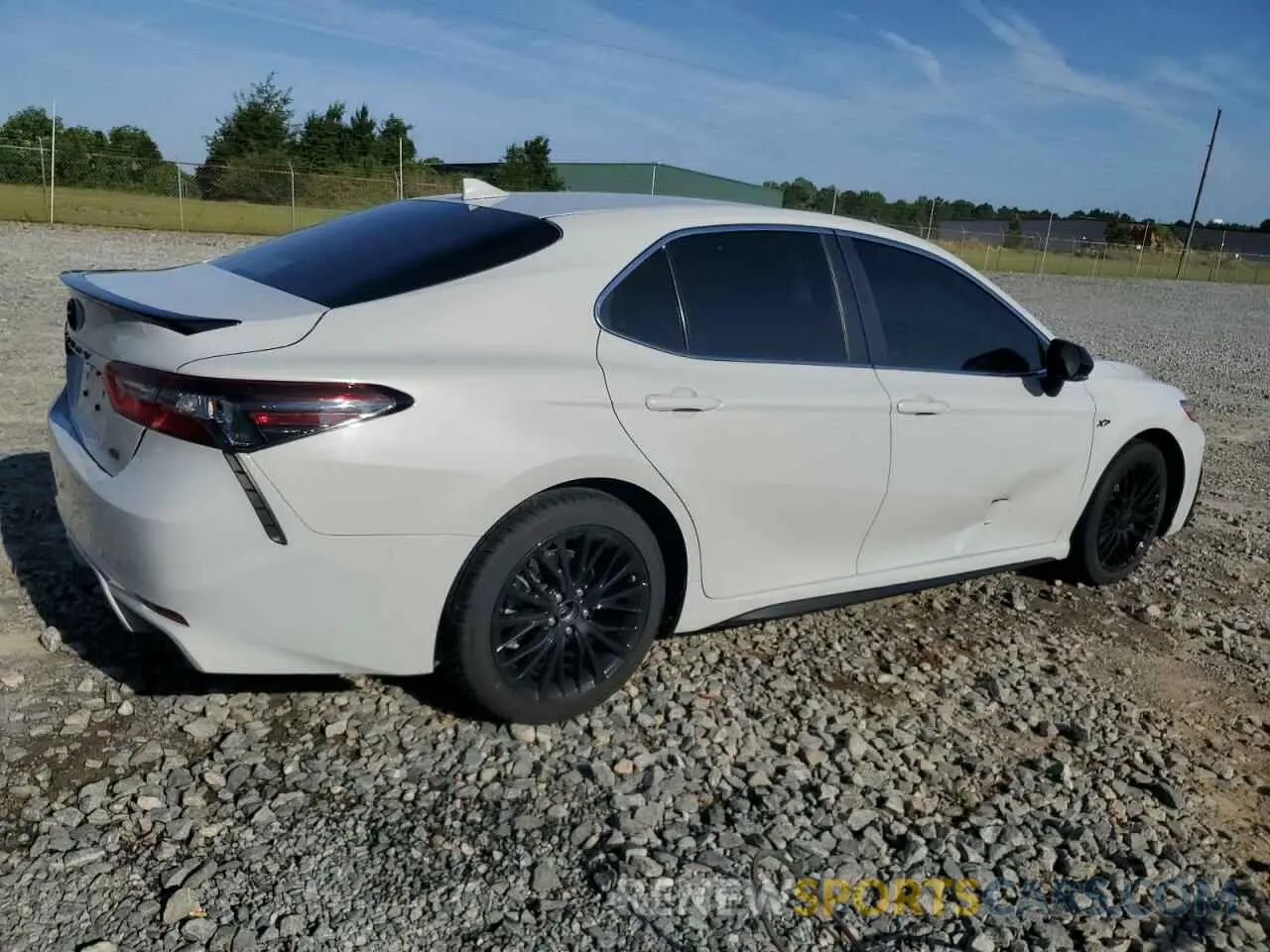 3 Photograph of a damaged car 4T1T11AK4NU069317 TOYOTA CAMRY 2022