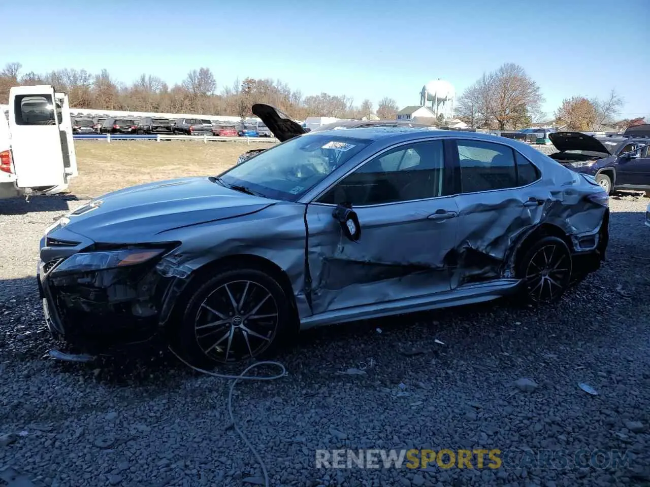 1 Photograph of a damaged car 4T1T11AK4NU648498 TOYOTA CAMRY 2022